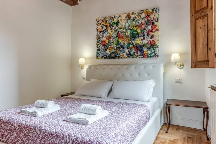 Irene and Elena House – Florence gallery image 5