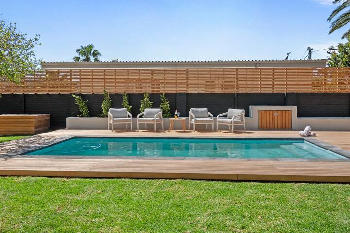 Vredehoek Home with Pool & Table Mountain Views gallery image 5