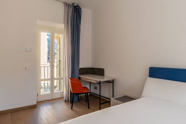 3-Bedroom flat near the Colosseum gallery image 4