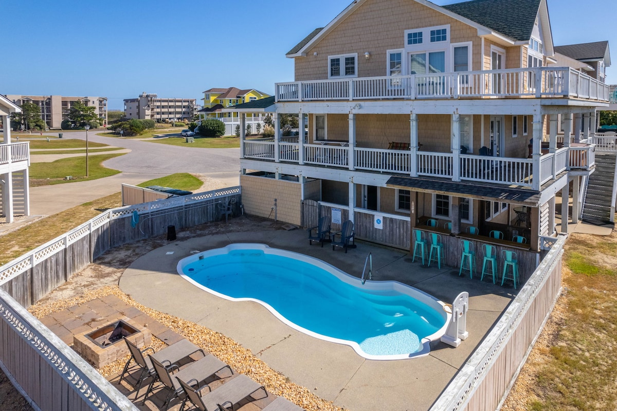 Coastal Distancing: Oceanside, Pool & Hot Tub