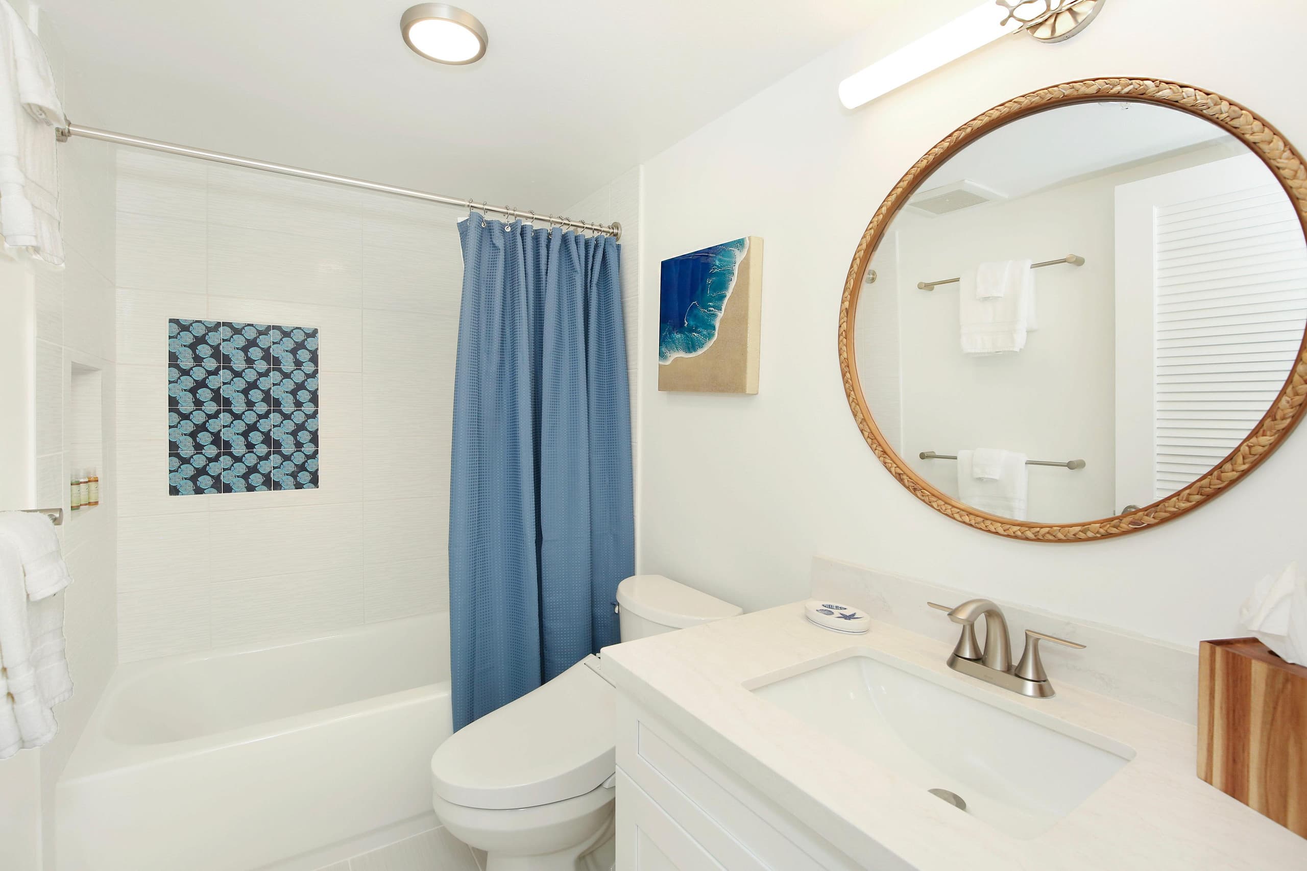 Luxury full ocean view at Waikiki Beach Tower 2003 - Image 26