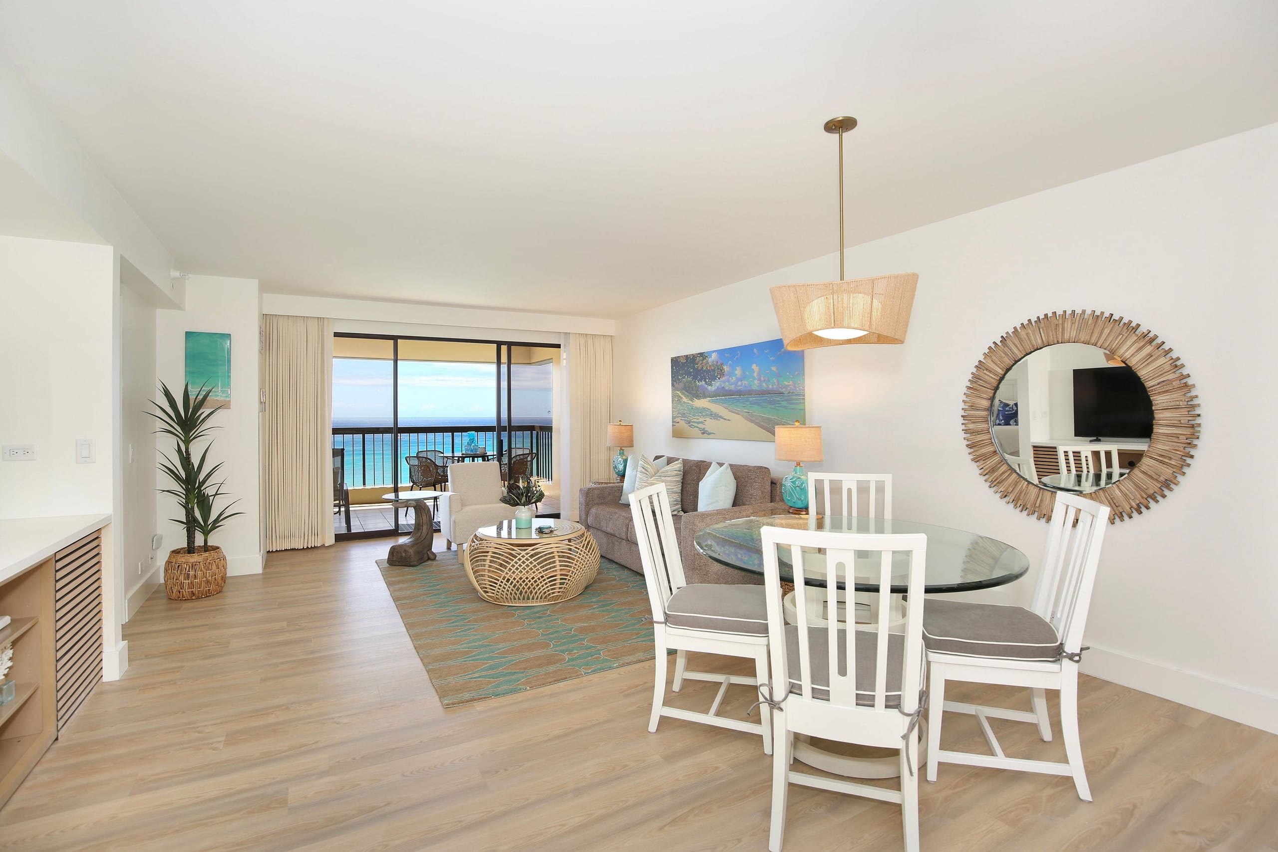 Luxury full ocean view at Waikiki Beach Tower 2003 - Image 15