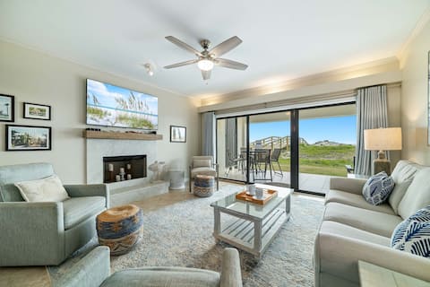 Shipwatch B101 | Beachfront, Ground Floor Walkout!