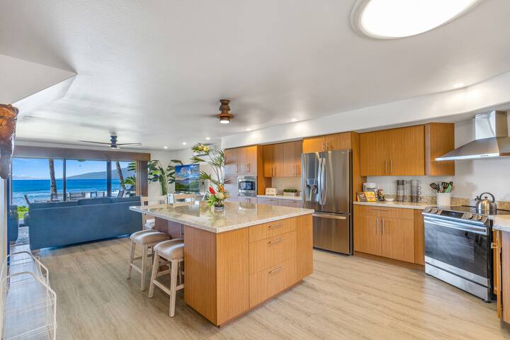 Puamana 254-2 Spring Special OceanFront 3B Lahaina gallery image 3