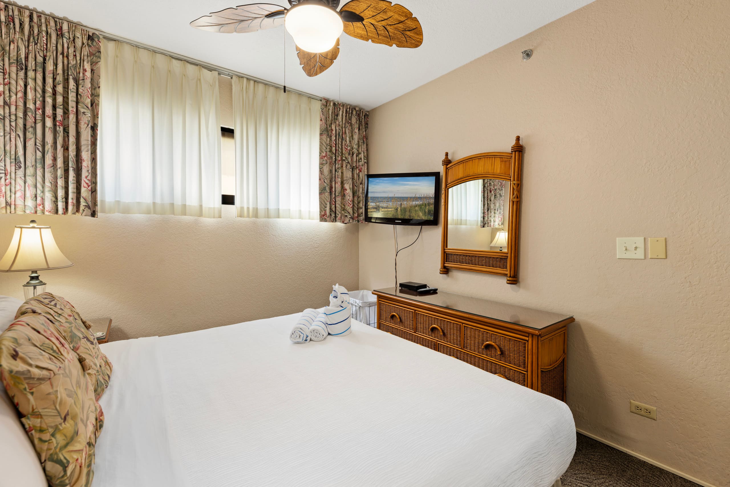Home in Lahaina · ★4.95 · 3 bedrooms · 5 beds · 2 private baths - Image 35
