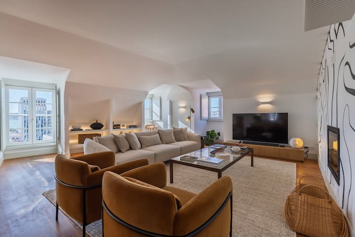 Tagus Riverview Penthouse