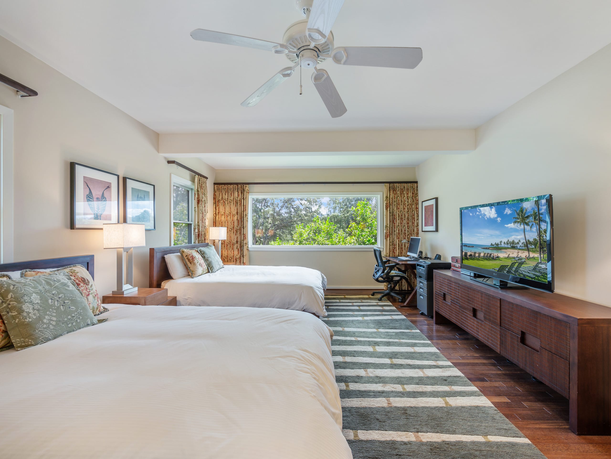 Villa in Kahuku · ★4.96 · 4 bedrooms · 5 beds · 3 private baths - Image 21