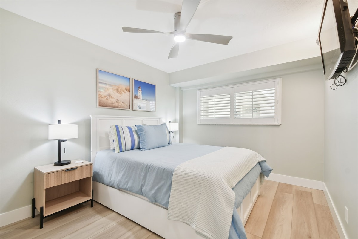 Საწოლი 152 × 203 სმ ტრუნდლთან ერთად