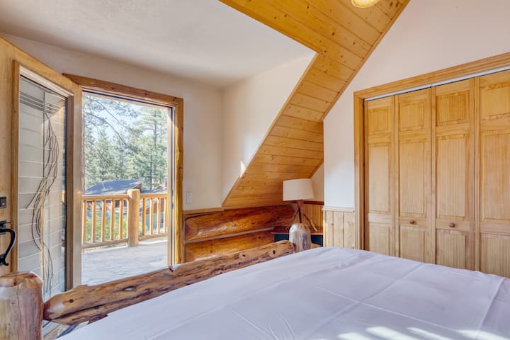 2. spavaća soba ima bračni krevet (1,6x2).