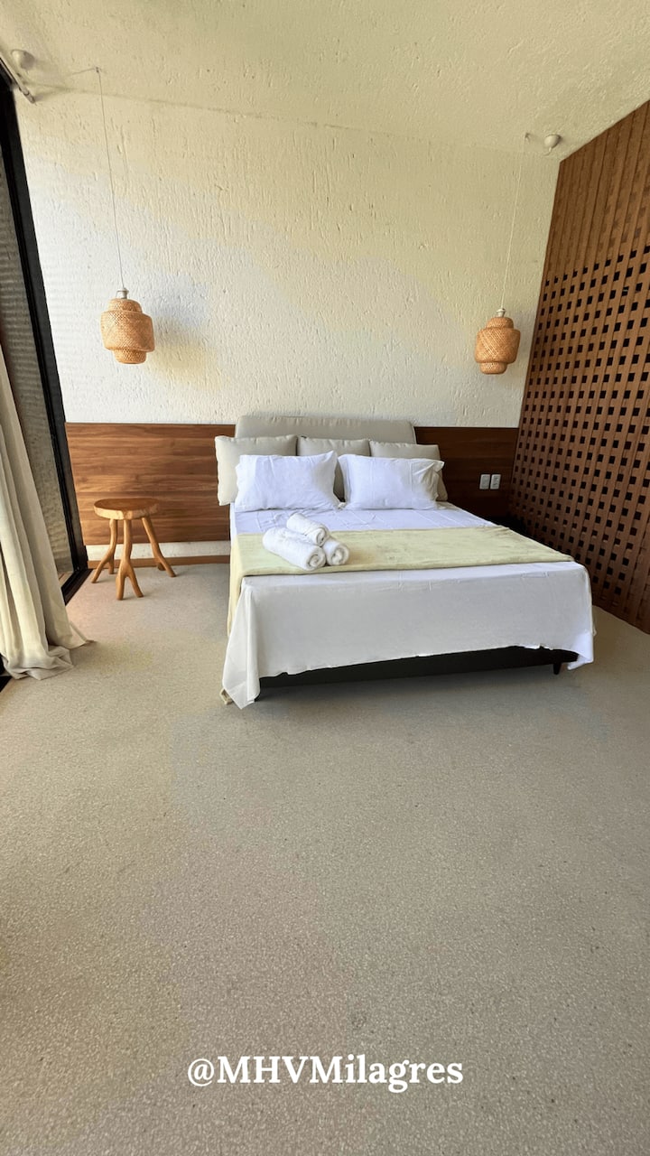 Bed, All or Quarter Photo