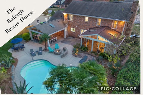 The Raleigh Resort House w/ pool+hot tub+ game roo