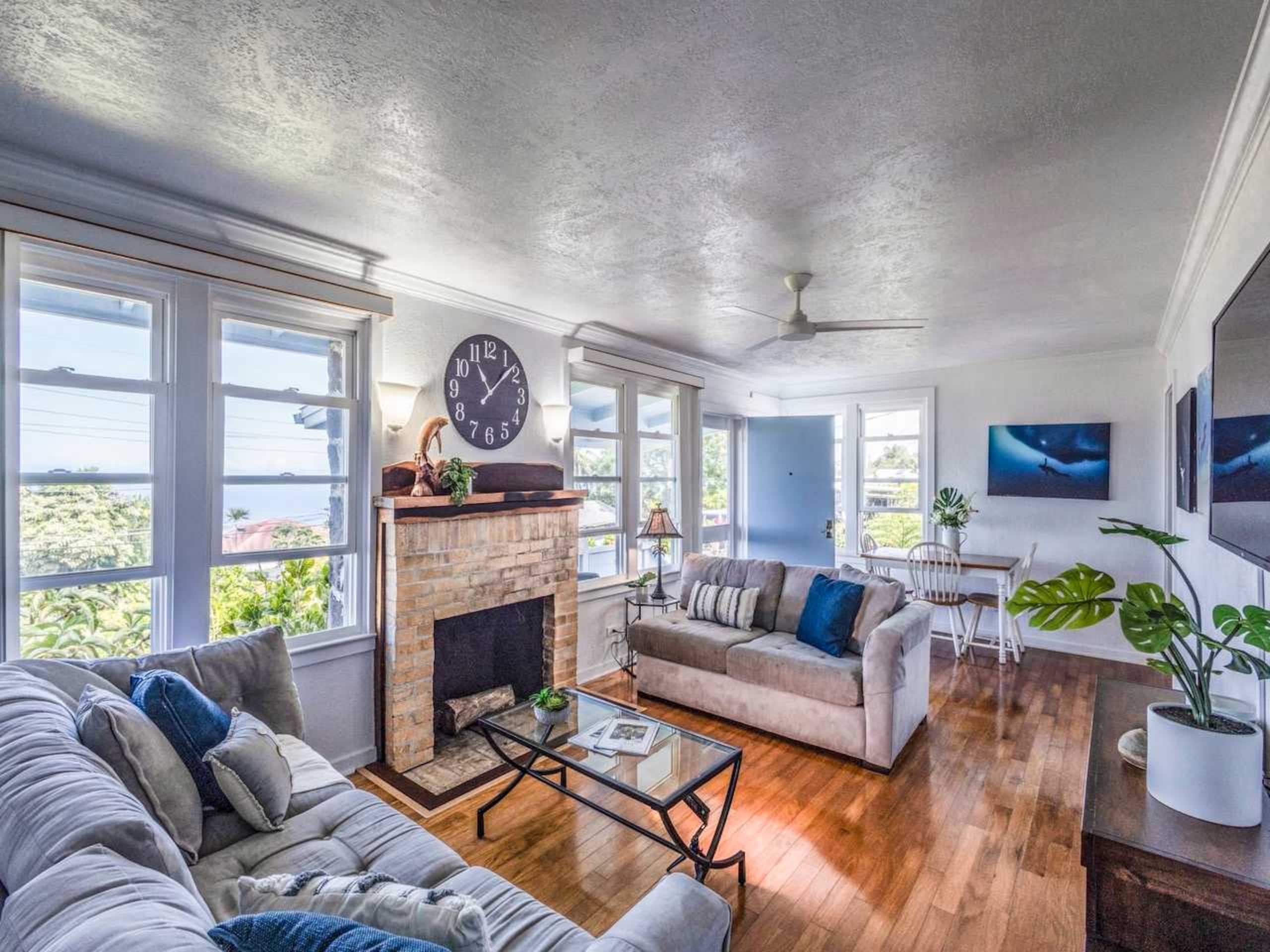 Home in Holualoa · ★4.87 · 3 bedrooms · 4 beds · 2 baths - Main photo