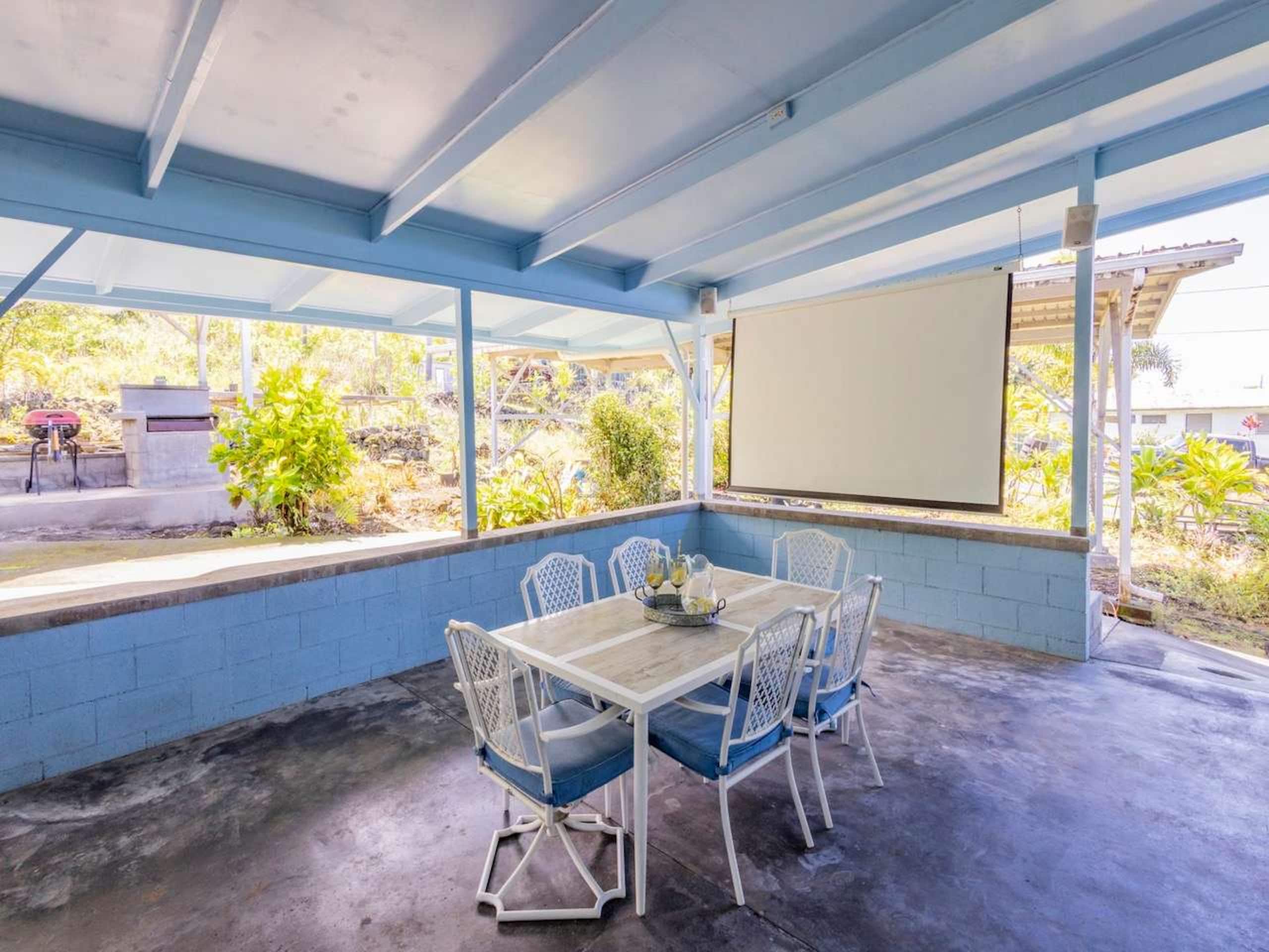 Home in Holualoa · ★4.87 · 3 bedrooms · 4 beds · 2 baths - Photo 13