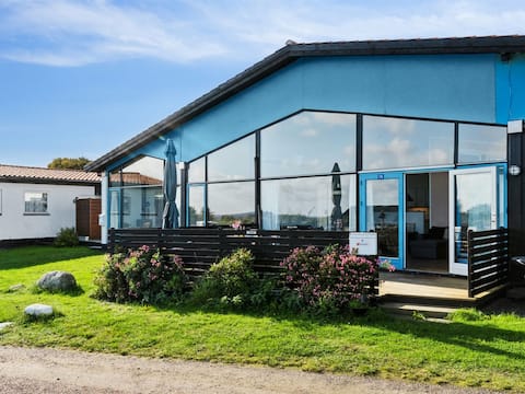 "Veli" - 300m from the sea by Interhome