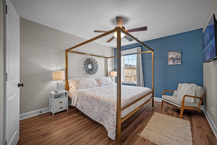 Chambre King Size à l'étage