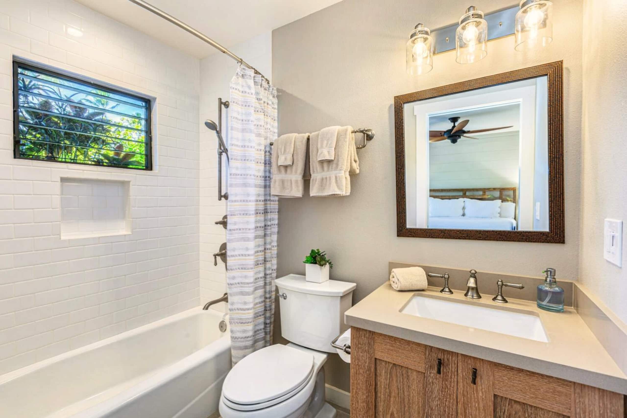 Updated Ground Floor Escape w/ Lanai & Pool - Photo 19