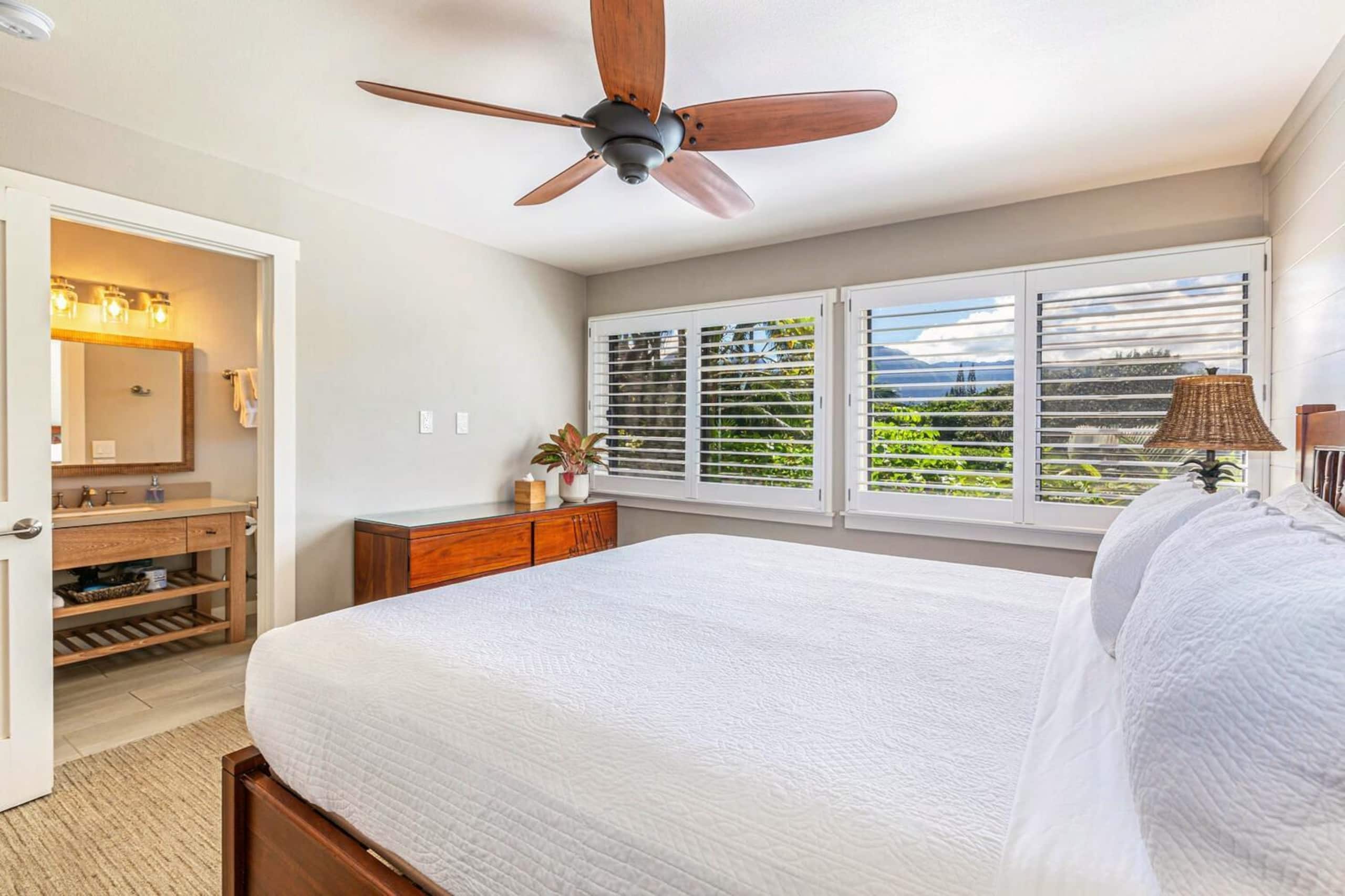 Updated Ground Floor Escape w/ Lanai & Pool - Photo 16