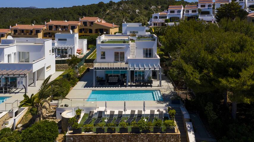 V196 Villa Brisa gallery image 2