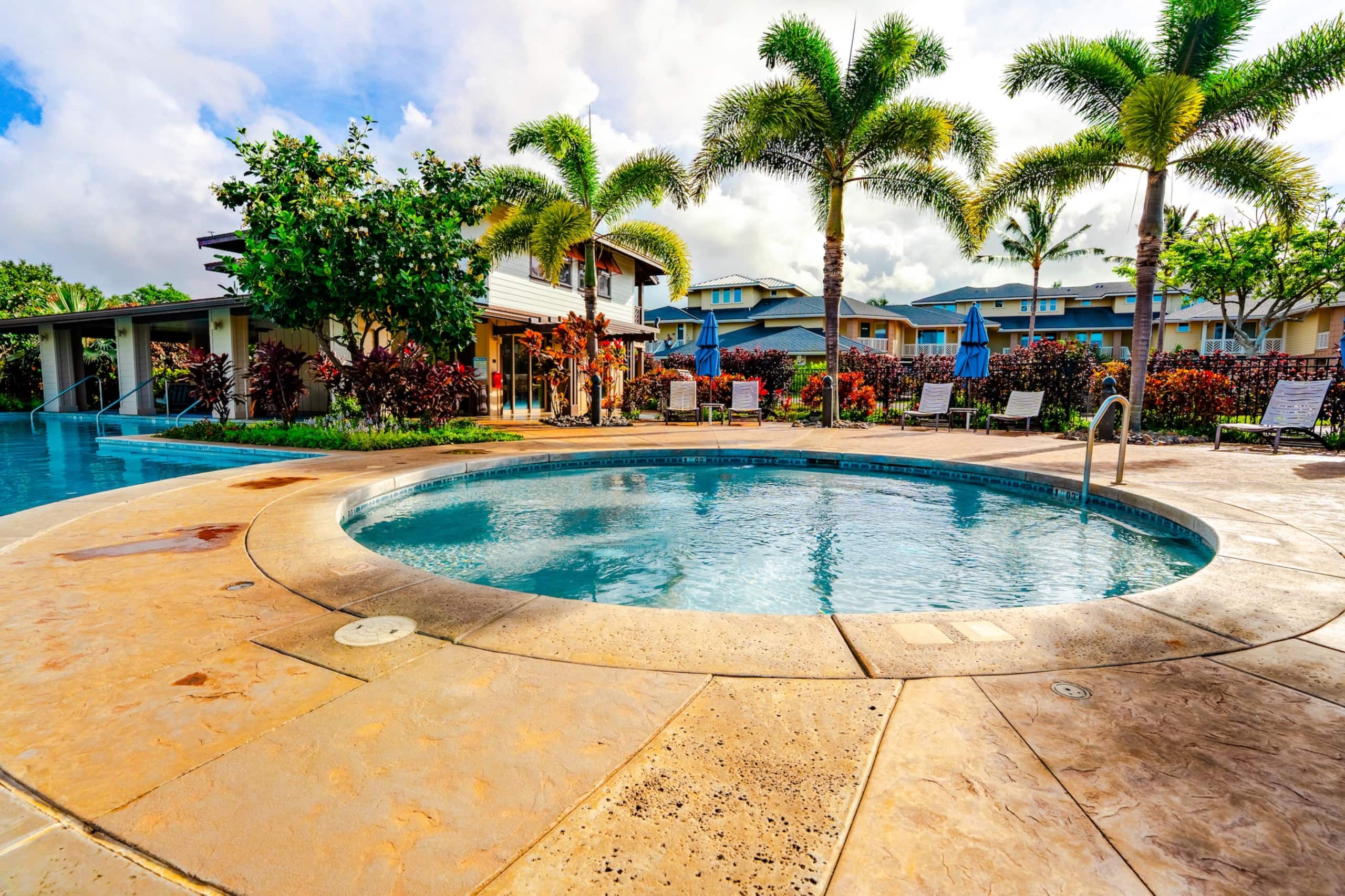 Townhouse in Koloa · ★4.89 · 2 bedrooms · 3 beds · 2.5 shared baths - Image 12