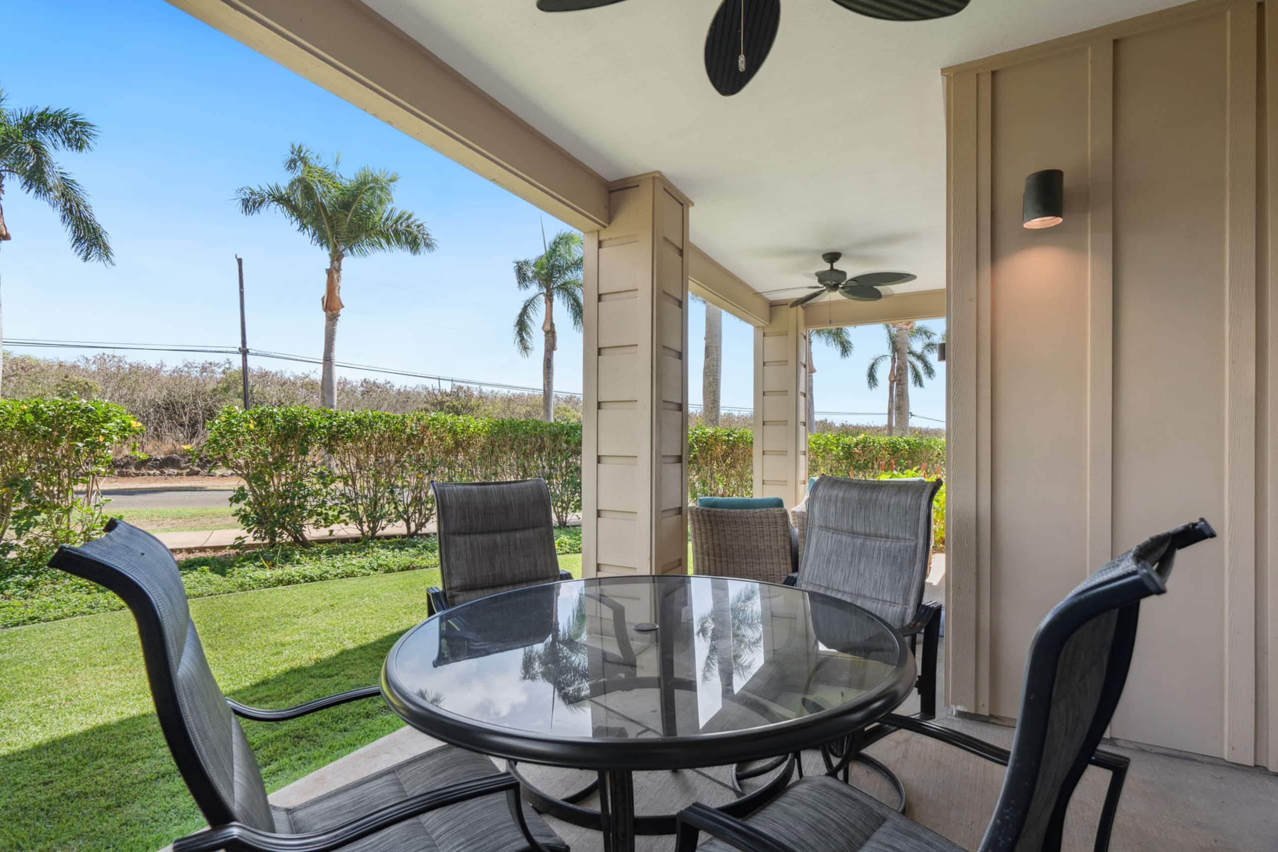 Townhouse in Koloa · ★4.89 · 2 bedrooms · 3 beds · 2.5 shared baths - Image 10