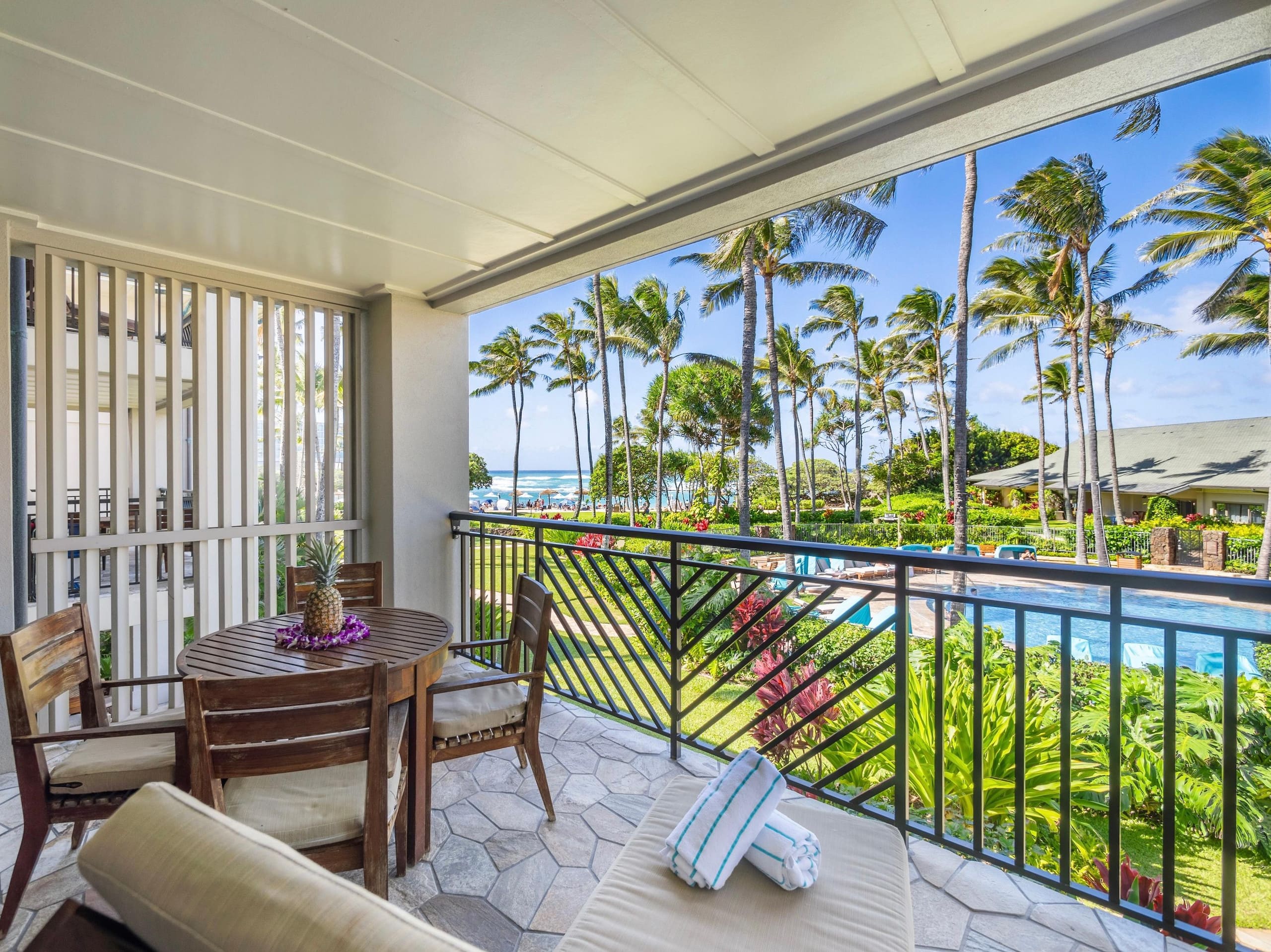 Villa in Kahuku · ★4.88 · 3 bedrooms · 4 beds · 2 private baths - Image 4
