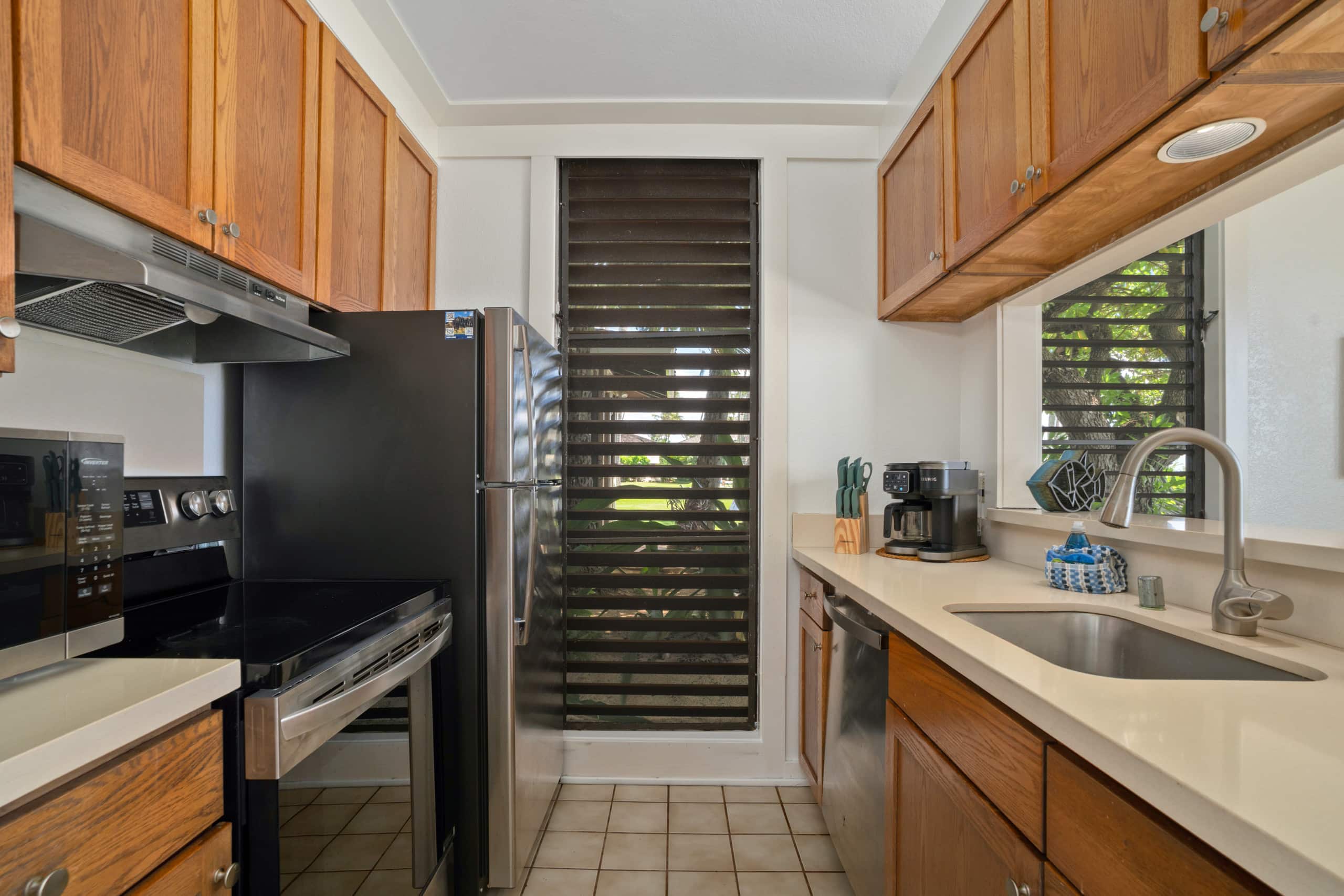 KP191 Ground FL | Beachfront • Pool • Gym - Image 7