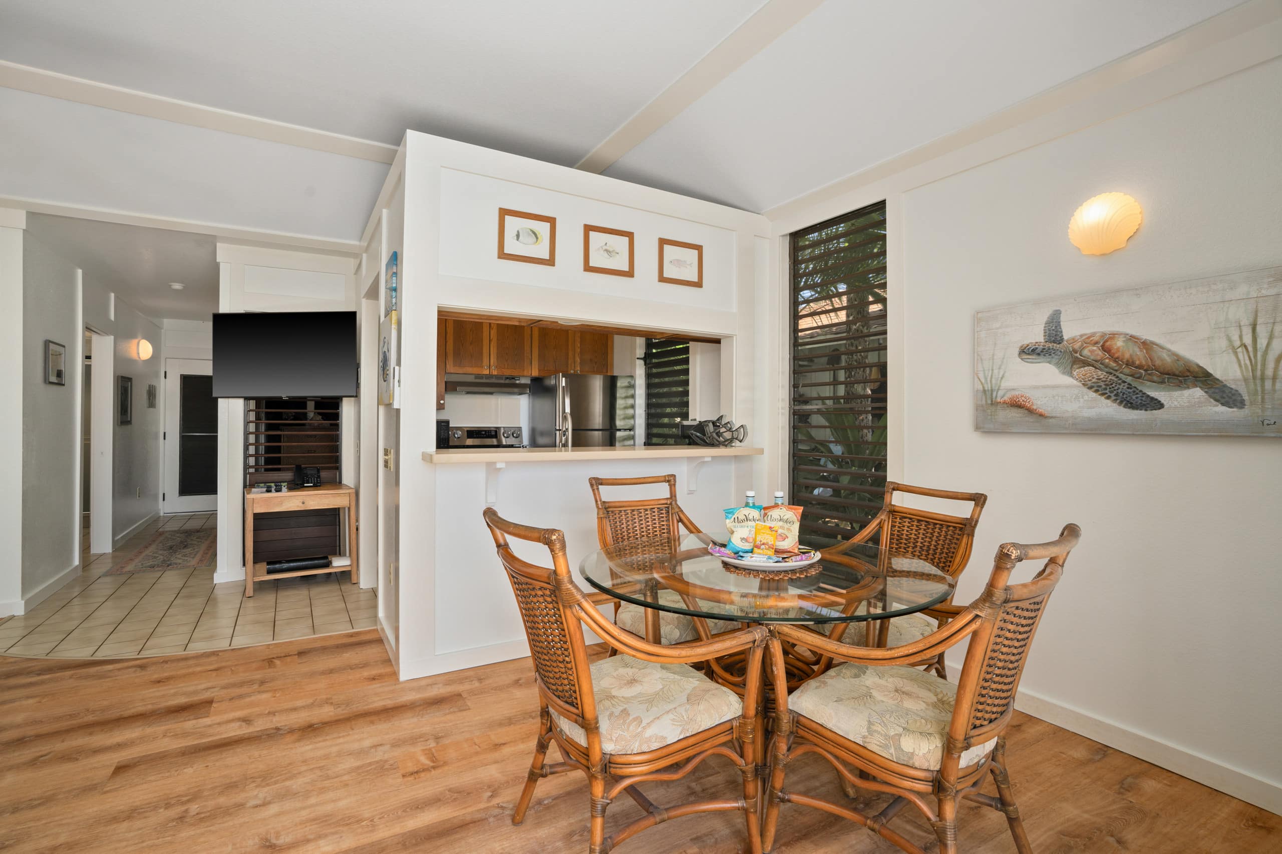KP191 Ground FL | Beachfront • Pool • Gym - Image 11
