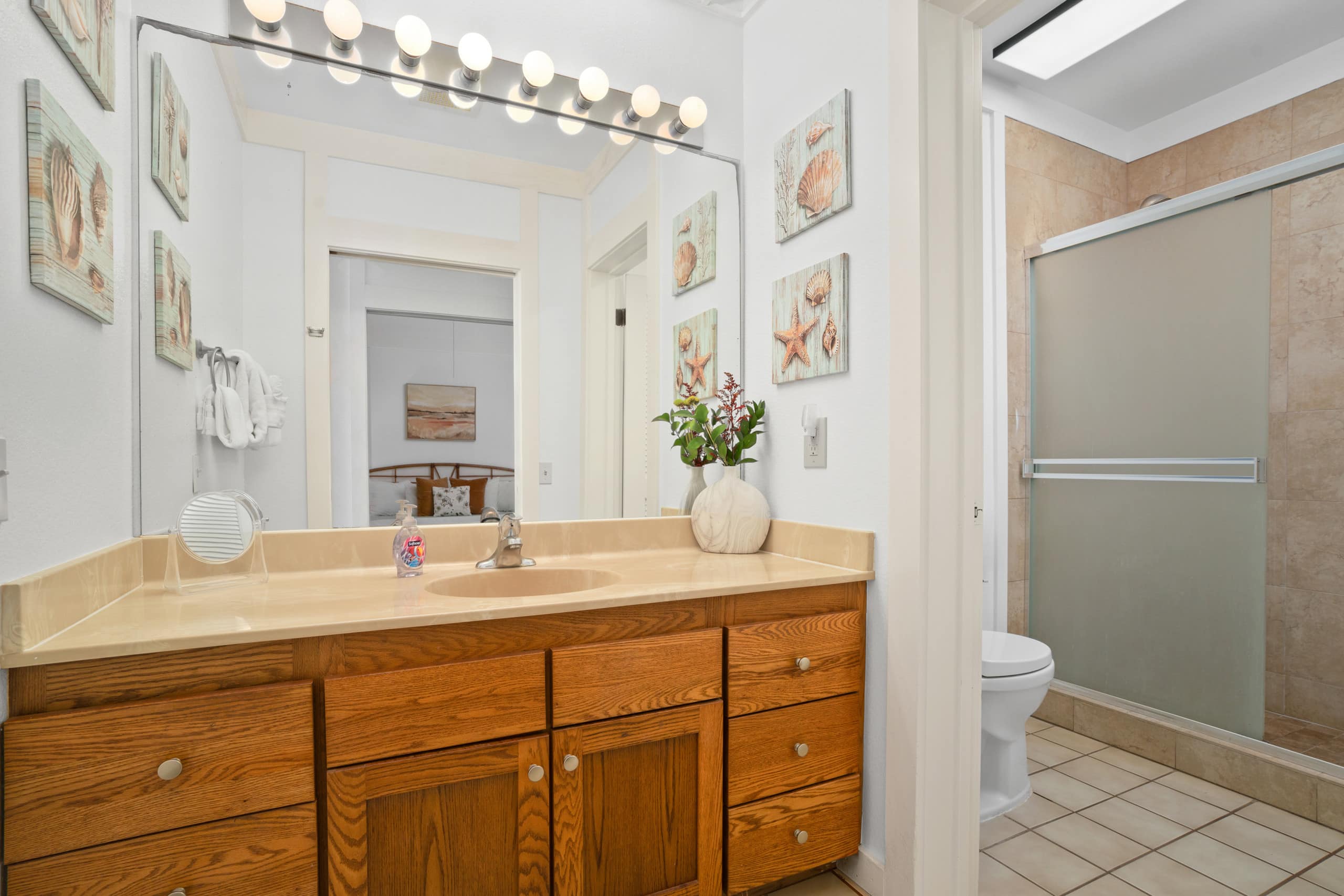 KP191 Ground FL | Beachfront • Pool • Gym - Image 15