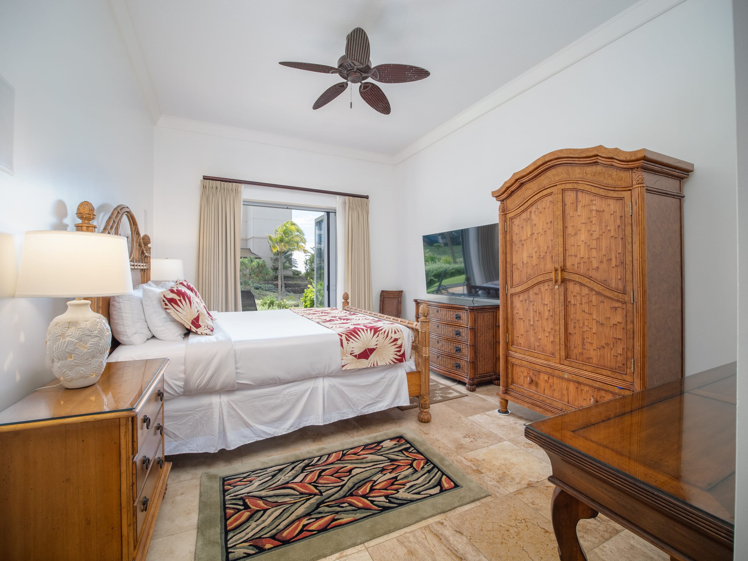 Home in Lahaina · ★5.0 · 3 bedrooms · 4 beds · 3 baths - Image 10