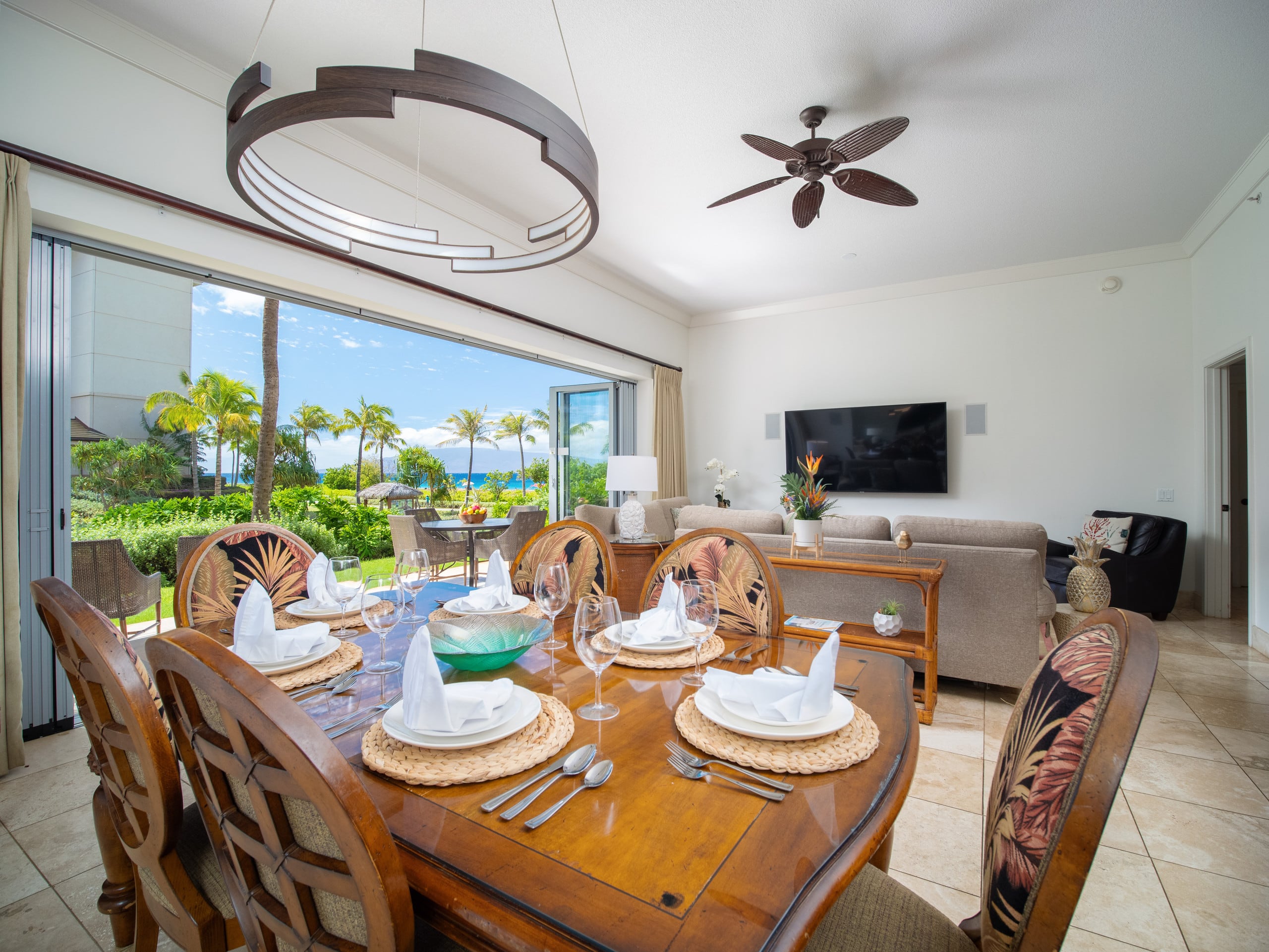 Home in Lahaina · ★5.0 · 3 bedrooms · 4 beds · 3 baths - Image 7