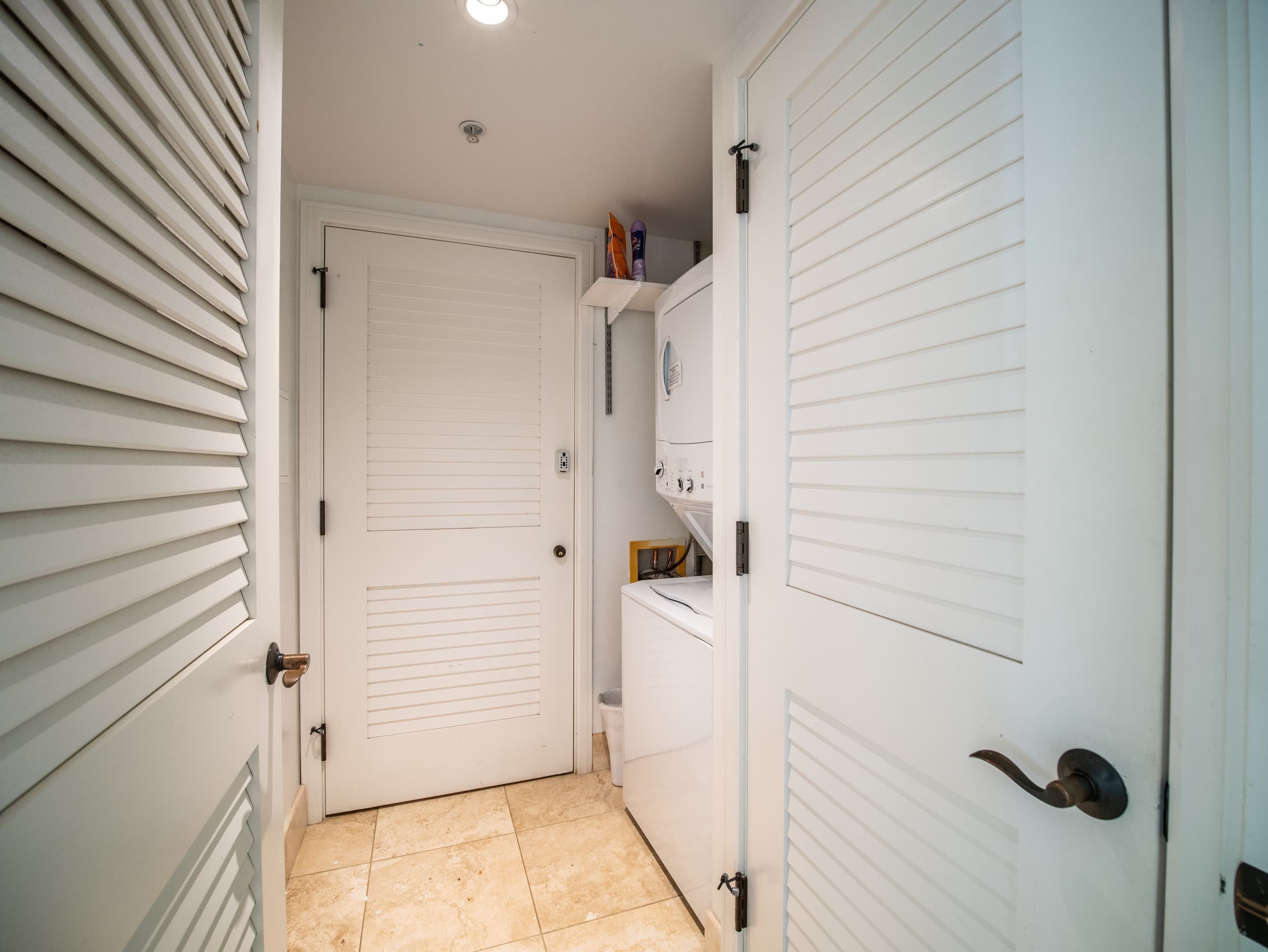 Home in Lahaina · ★5.0 · 3 bedrooms · 4 beds · 3 baths - Image 32