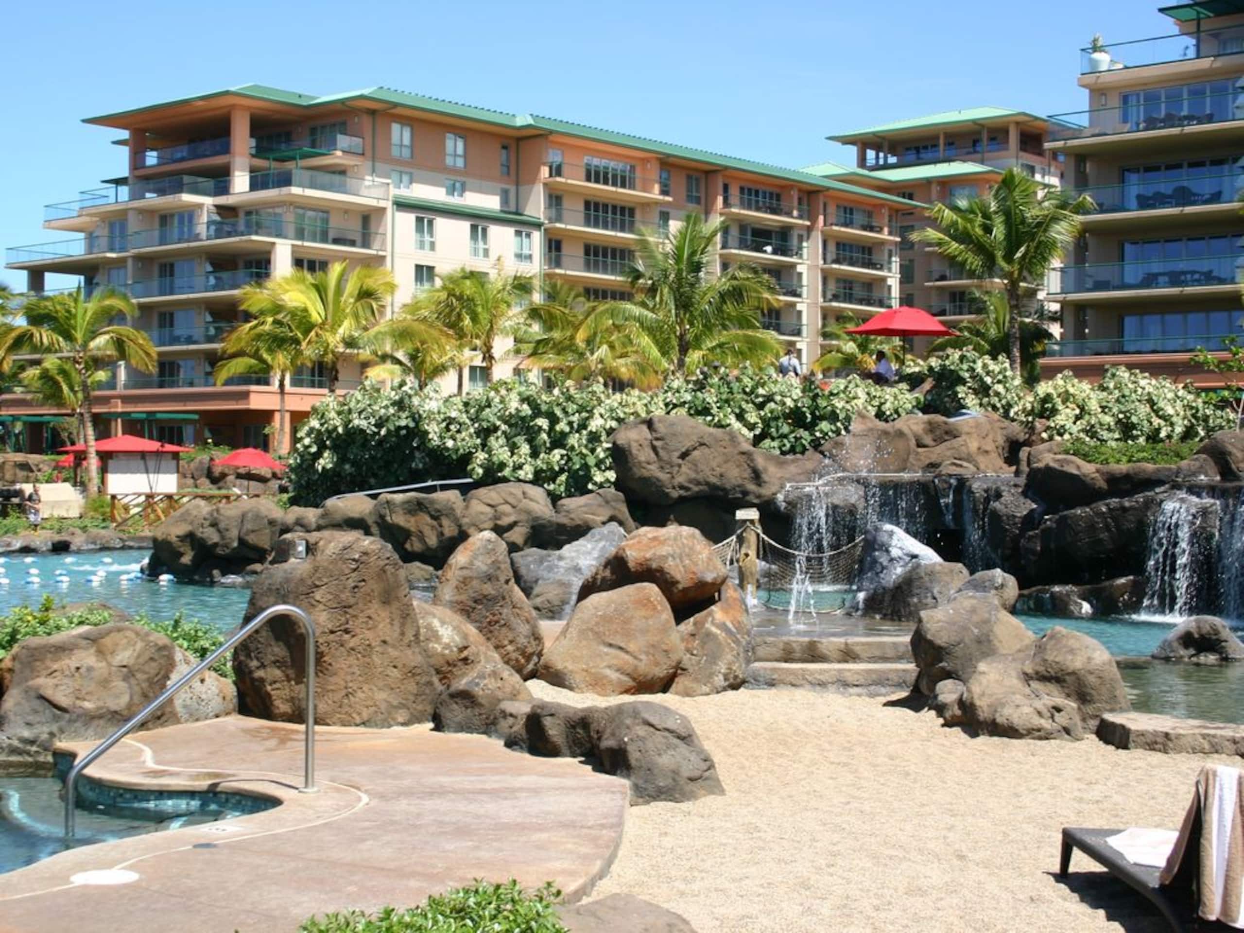 Home in Lahaina · ★5.0 · 3 bedrooms · 4 beds · 3 baths - Image 76