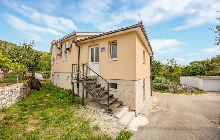 Pet Friendly Apartment In Imotski With Wifi - Imotski