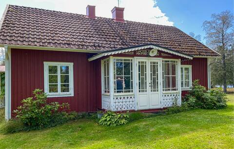 4 bedroom beautiful home in åseda