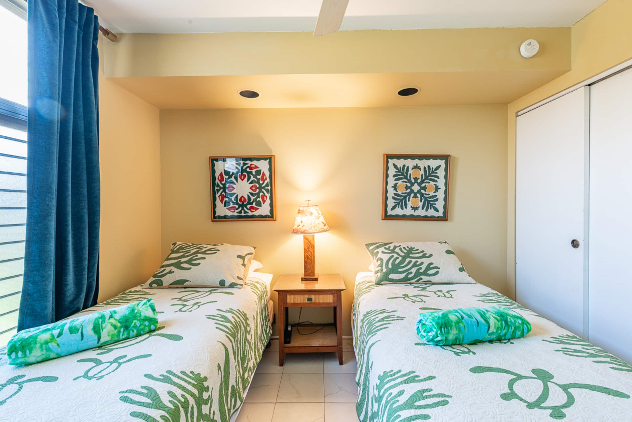 Condo in Lahaina · ★4.77 · 3 bedrooms · 4 beds · 2.5 baths - Image 10