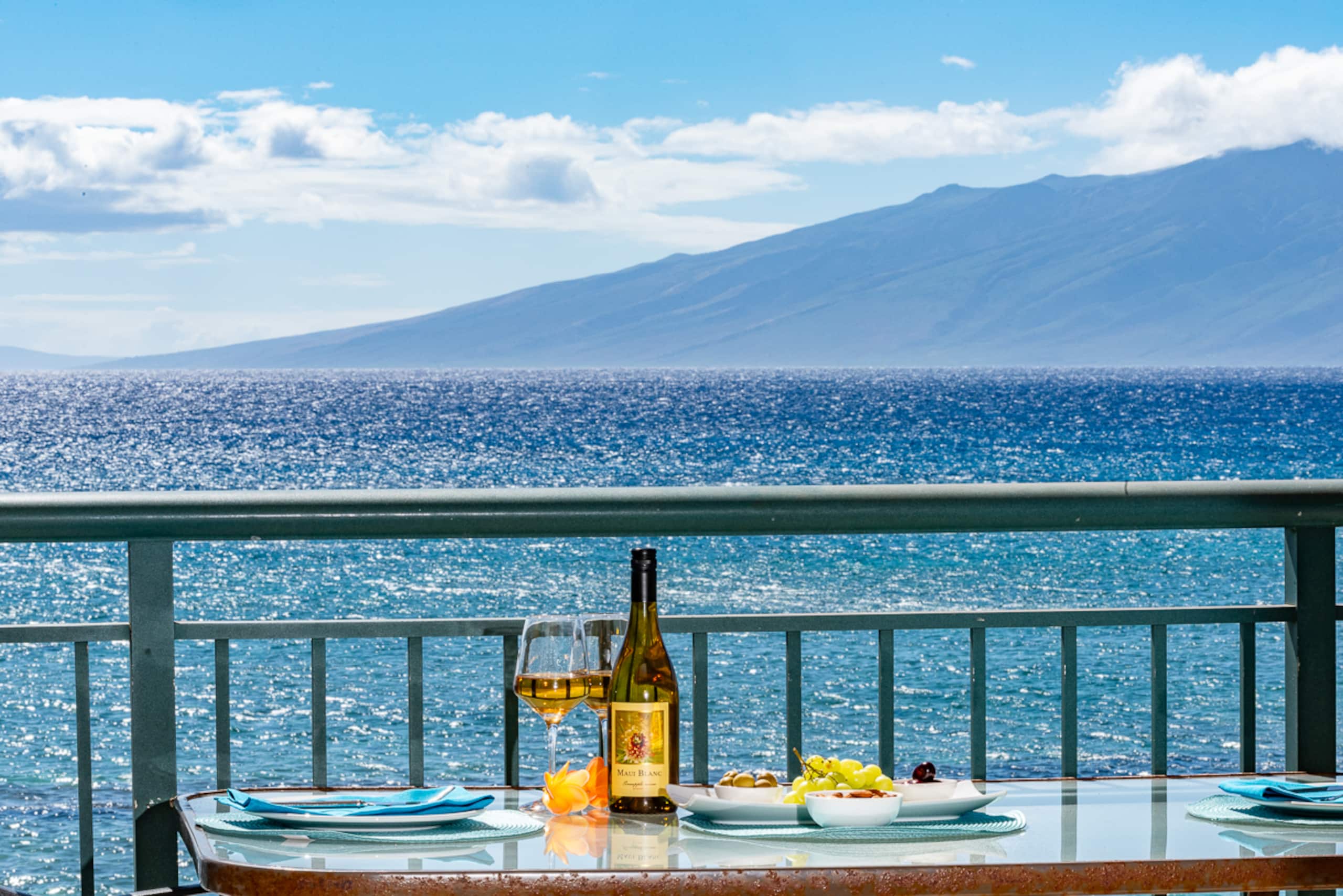 Condo in Lahaina · ★4.77 · 3 bedrooms · 4 beds · 2.5 baths - Image 28