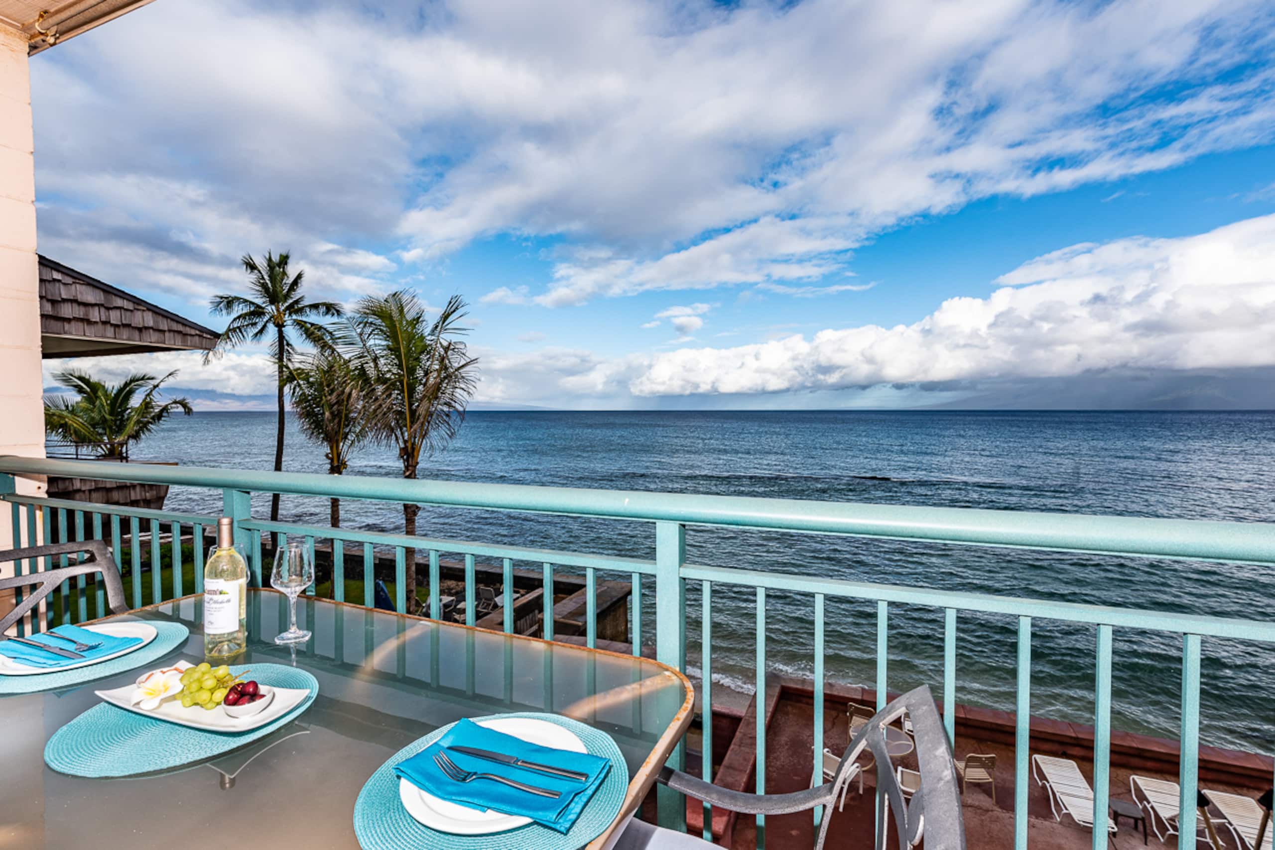 Condo in Lahaina · ★4.77 · 3 bedrooms · 4 beds · 2.5 baths - Image 29