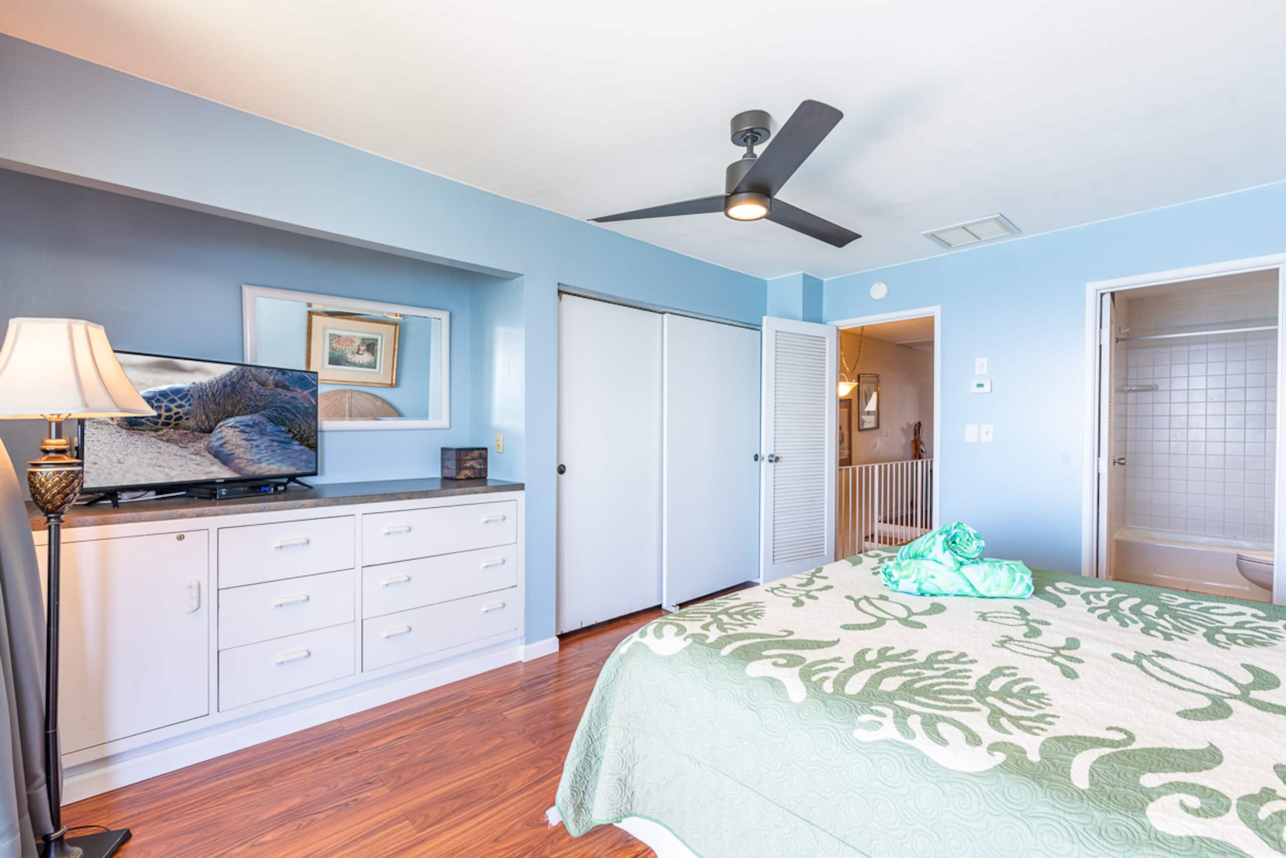 Condo in Lahaina · ★4.77 · 3 bedrooms · 4 beds · 2.5 baths - Image 27
