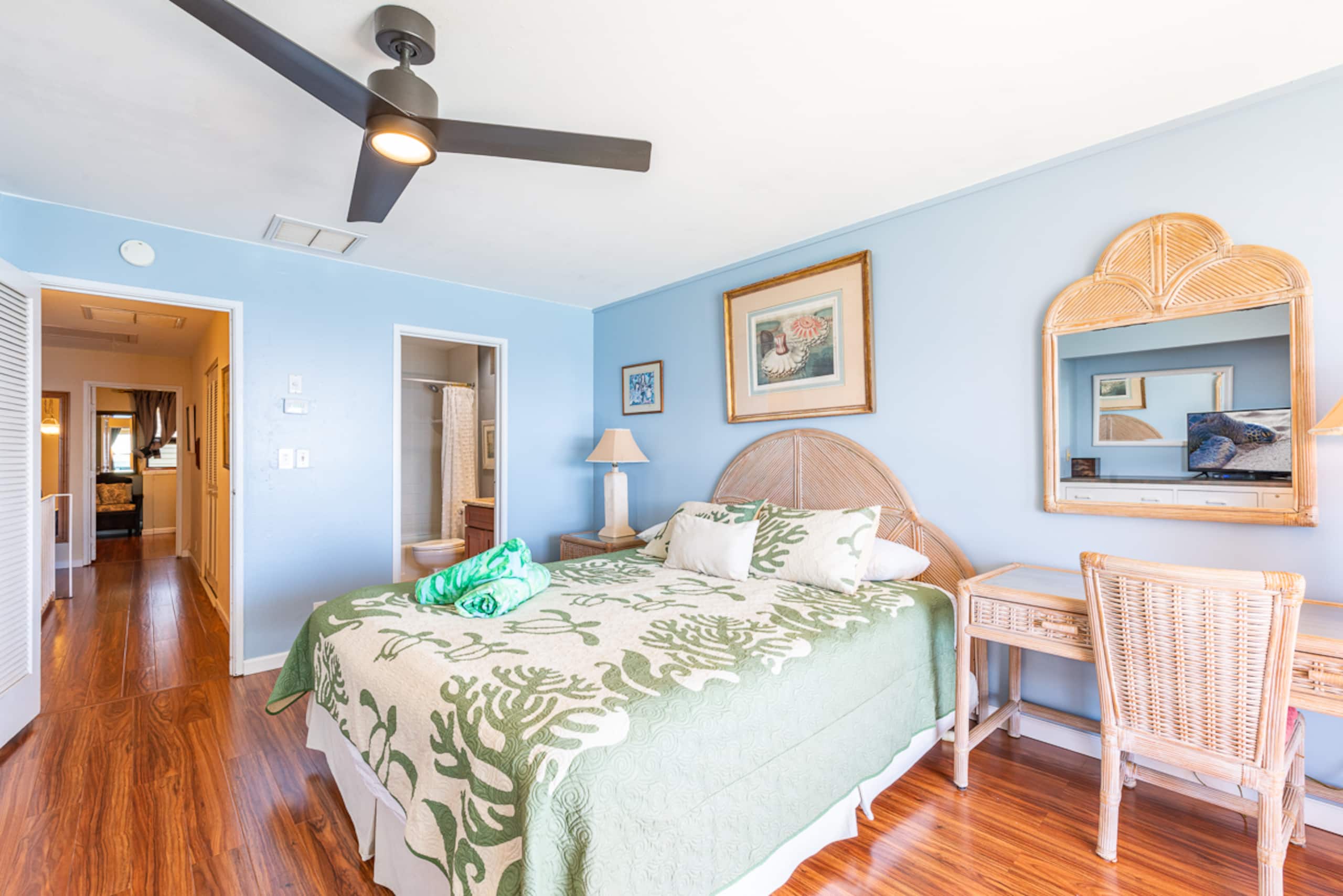Condo in Lahaina · ★4.77 · 3 bedrooms · 4 beds · 2.5 baths - Image 23