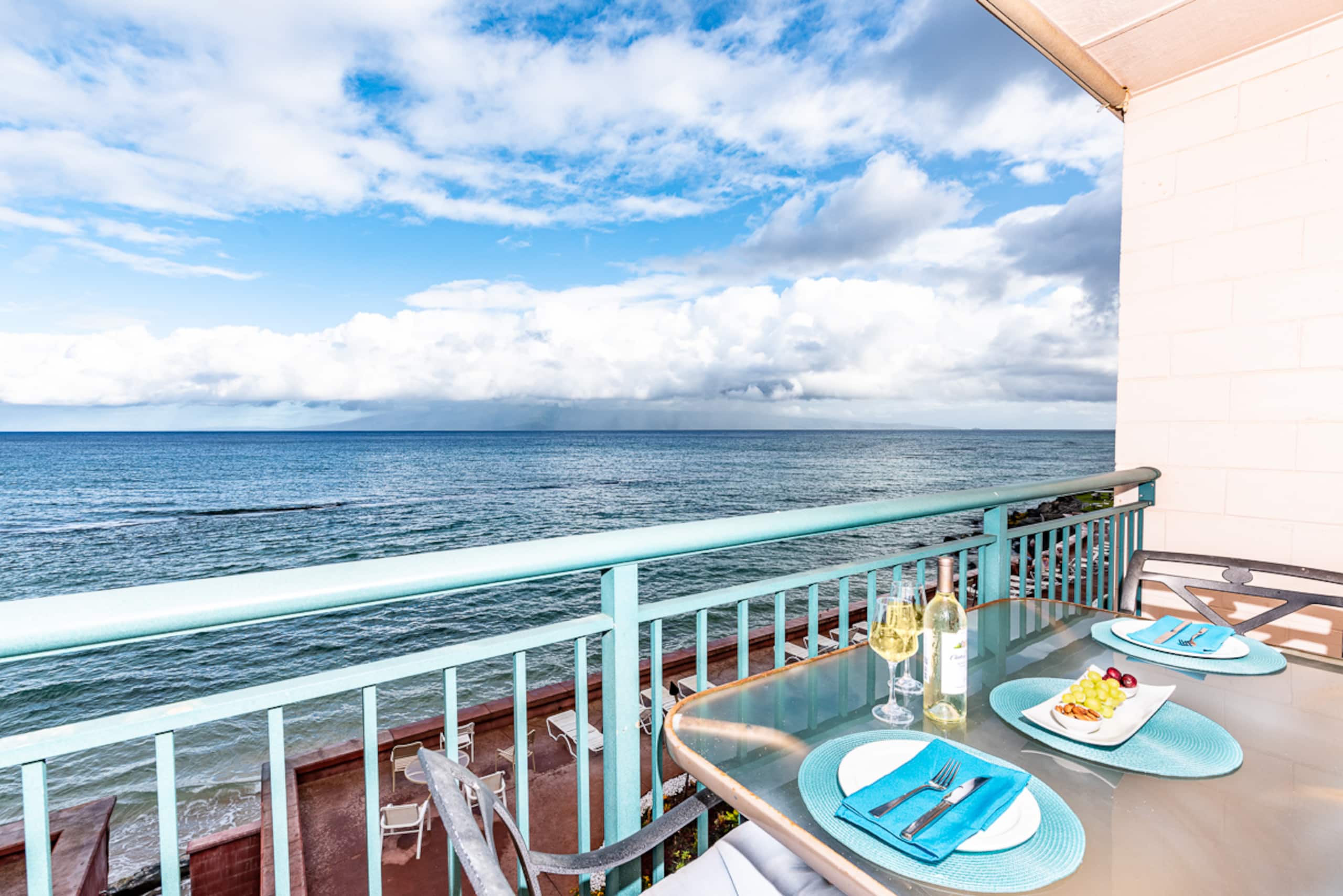 Condo in Lahaina · ★4.77 · 3 bedrooms · 4 beds · 2.5 baths - Image 3