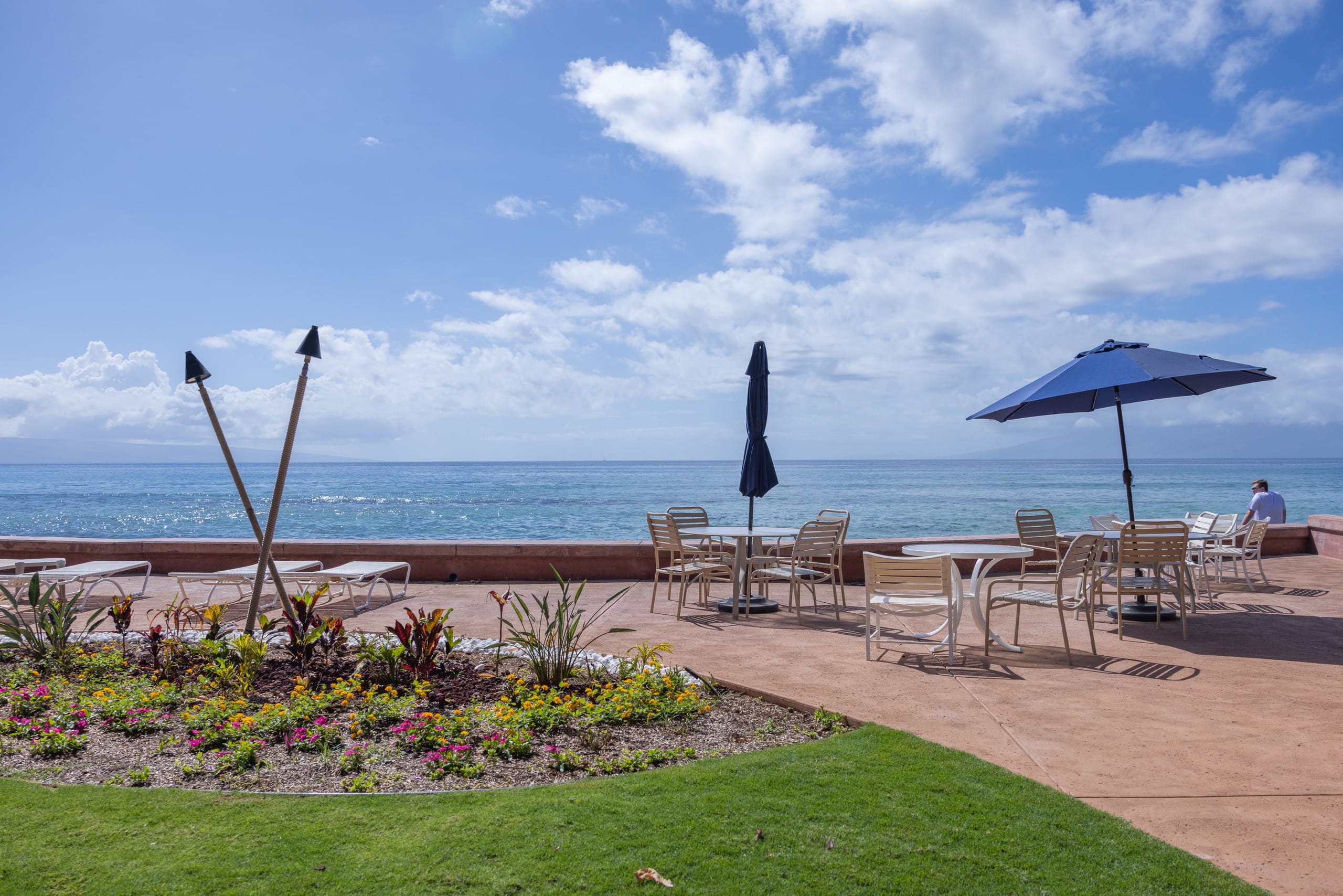 Condo in Lahaina · ★4.45 · 1 bedroom · 1 bed · 1 private bath - Image 6