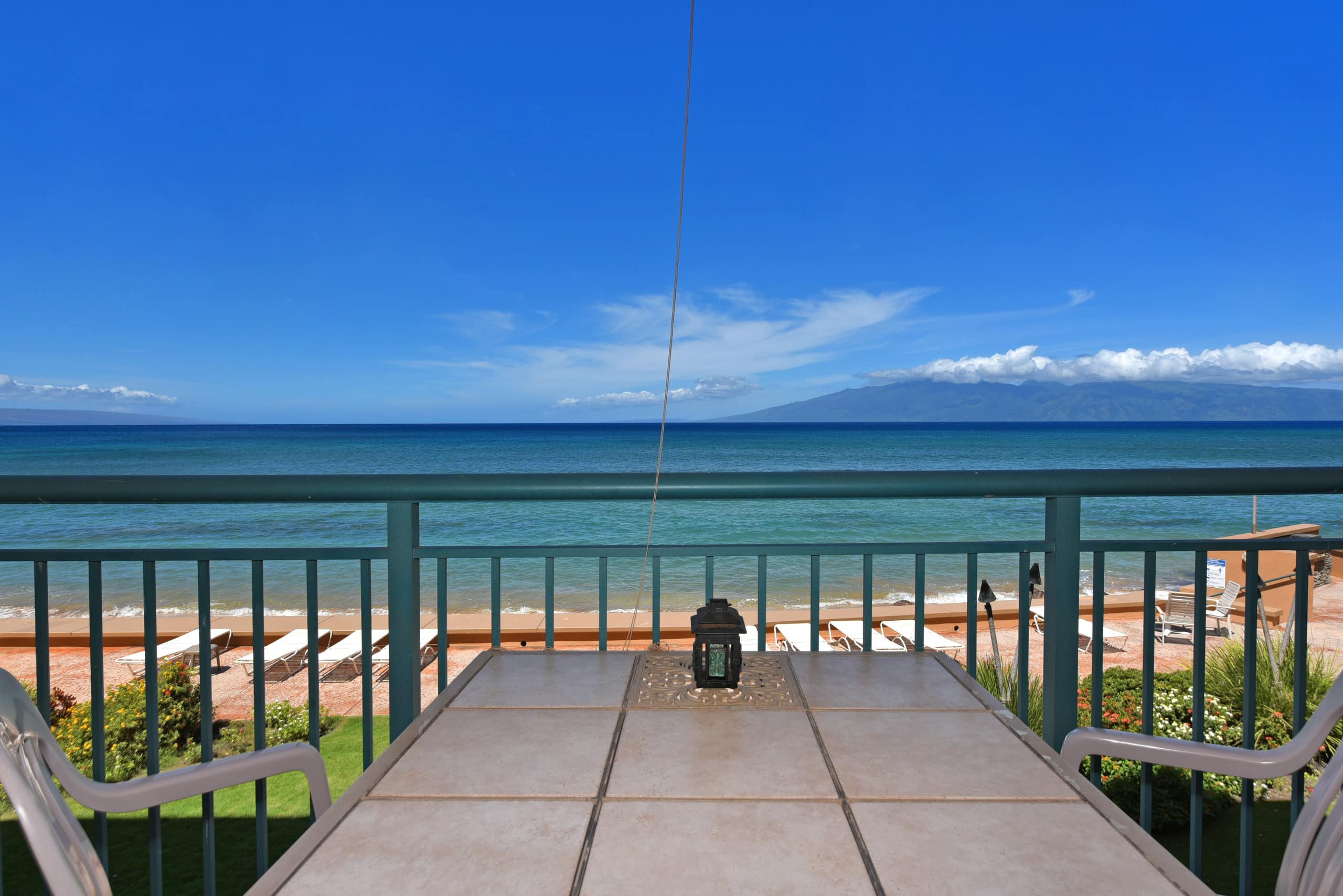 Condo in Lahaina · ★4.45 · 1 bedroom · 1 bed · 1 private bath - Image 14
