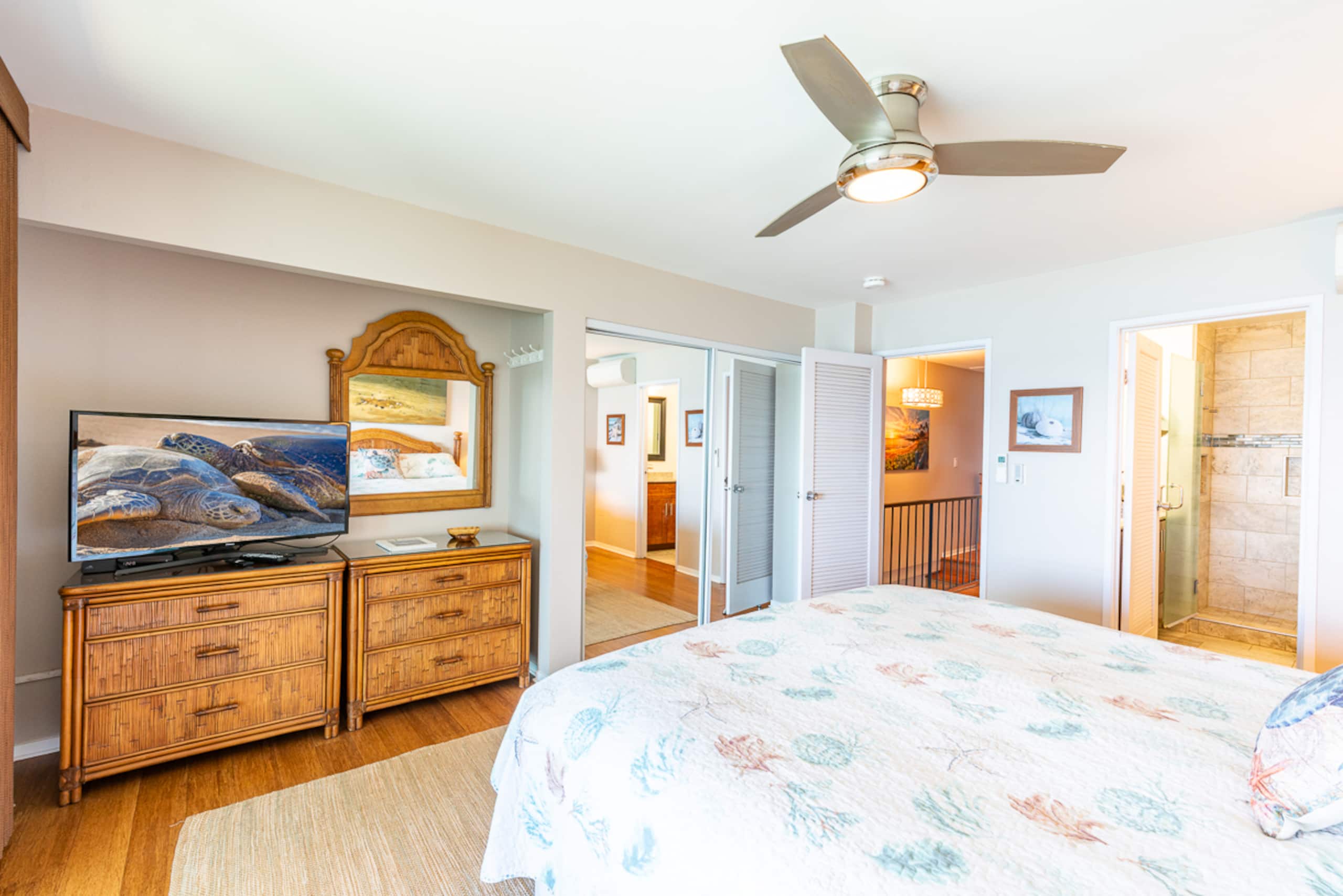 Condo in Lahaina · ★4.97 · 3 bedrooms · 4 beds · 2.5 baths - Image 44