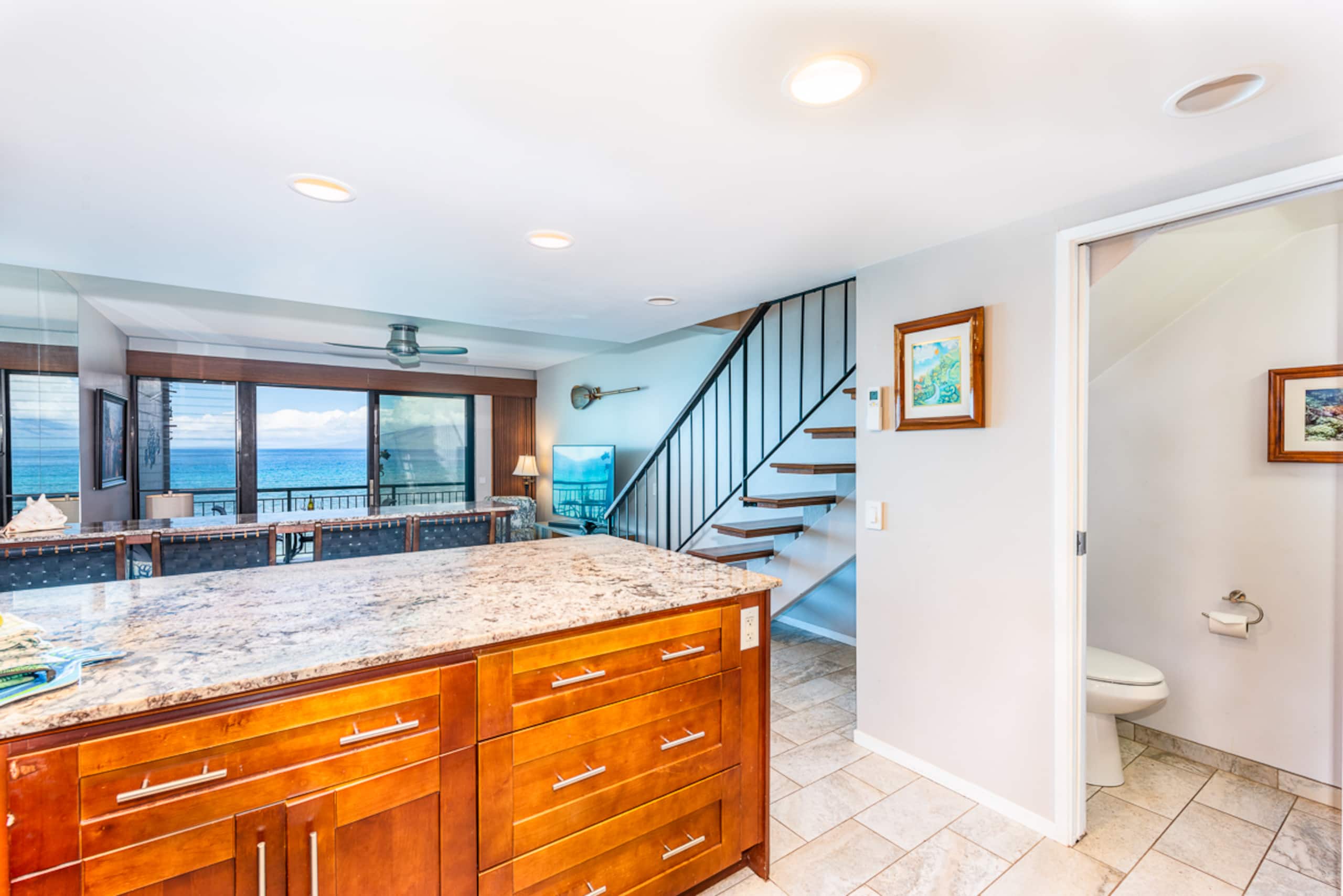 Condo in Lahaina · ★4.97 · 3 bedrooms · 4 beds · 2.5 baths - Image 57