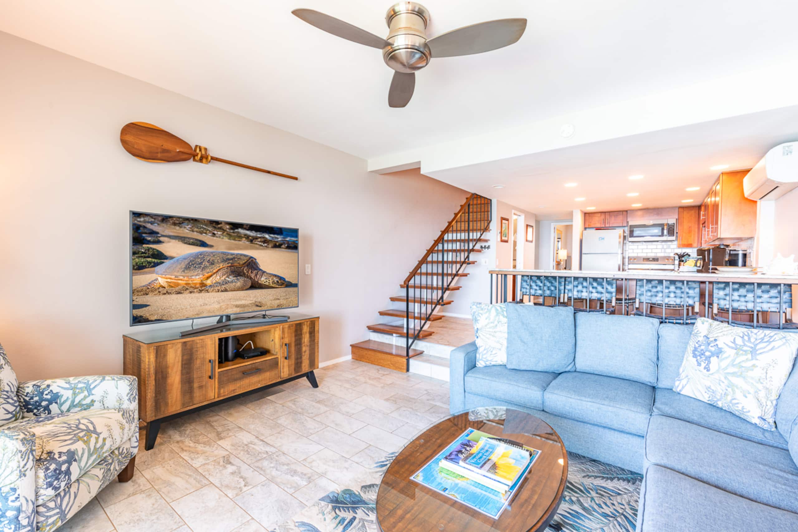 Condo in Lahaina · ★4.97 · 3 bedrooms · 4 beds · 2.5 baths - Image 63