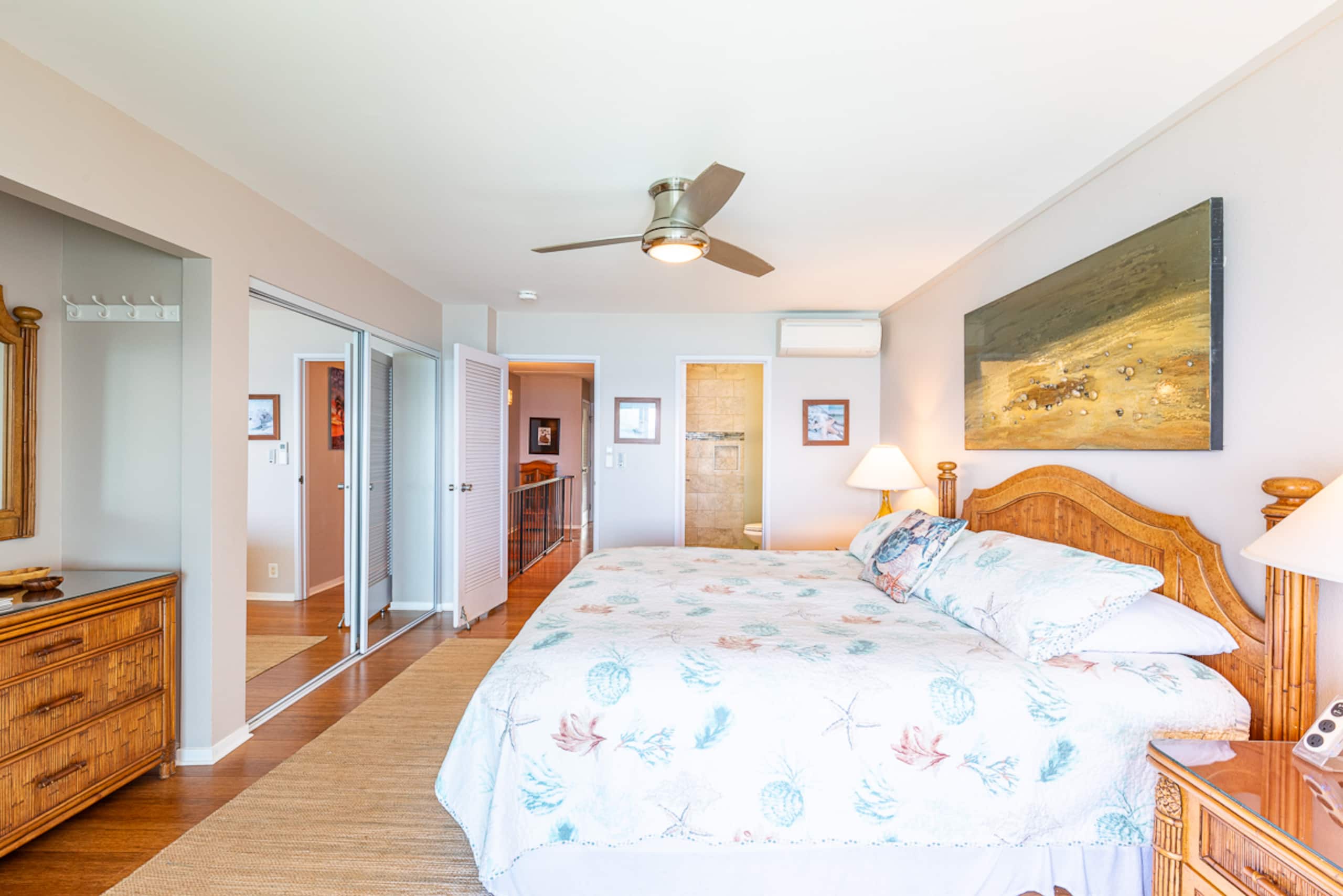 Condo in Lahaina · ★4.97 · 3 bedrooms · 4 beds · 2.5 baths - Image 43