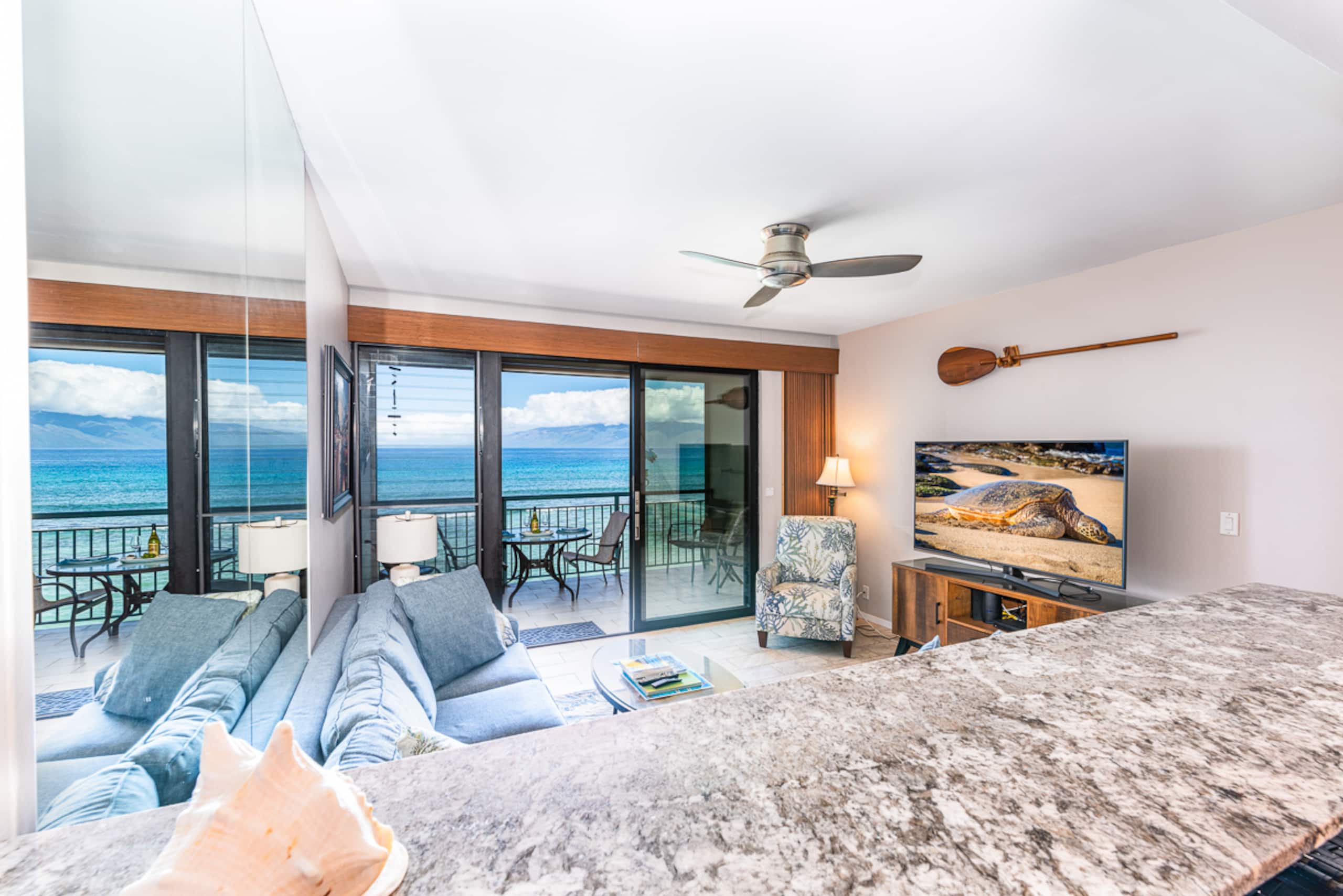 Condo in Lahaina · ★4.97 · 3 bedrooms · 4 beds · 2.5 baths - Image 56