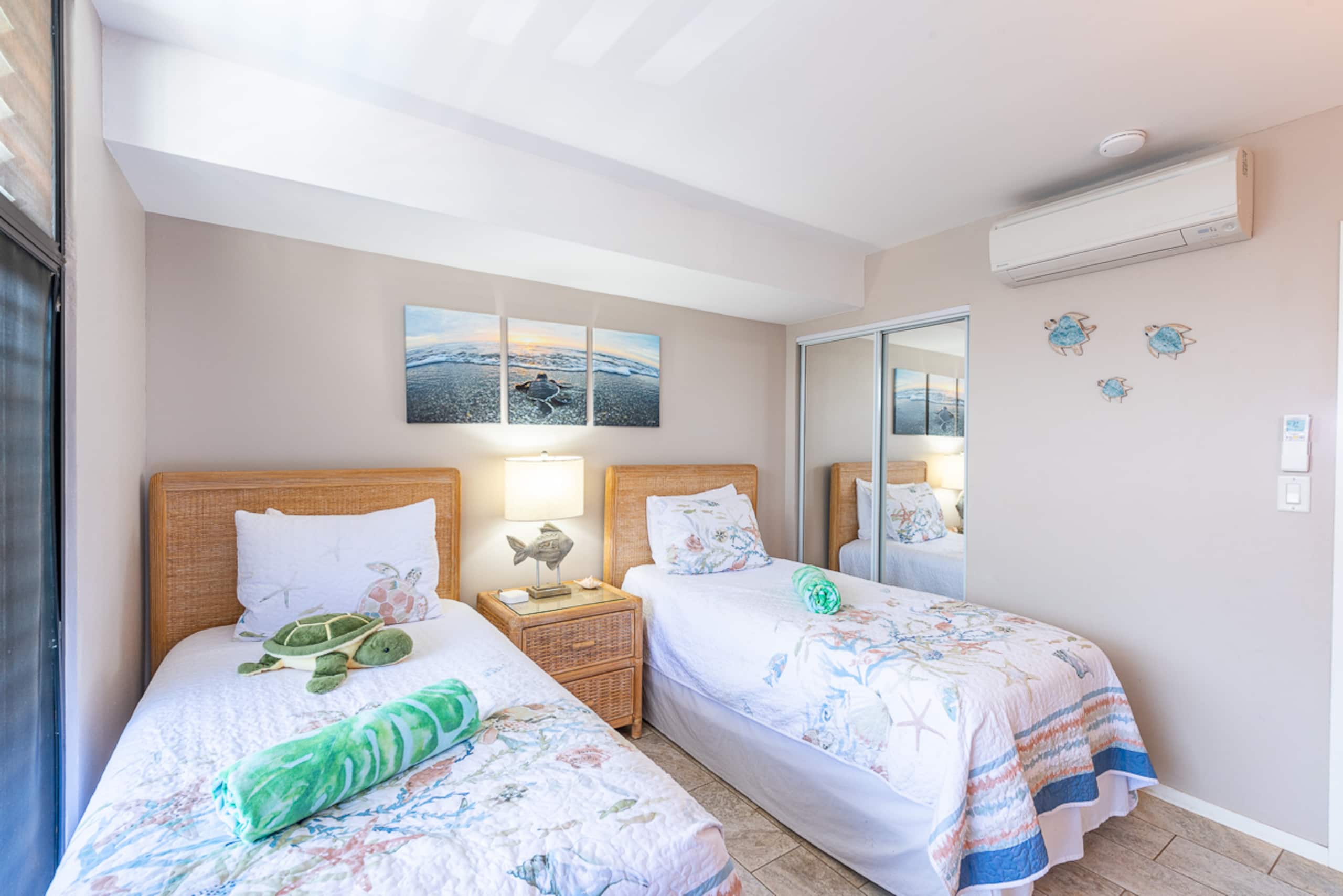 Condo in Lahaina · ★4.97 · 3 bedrooms · 4 beds · 2.5 baths - Image 52