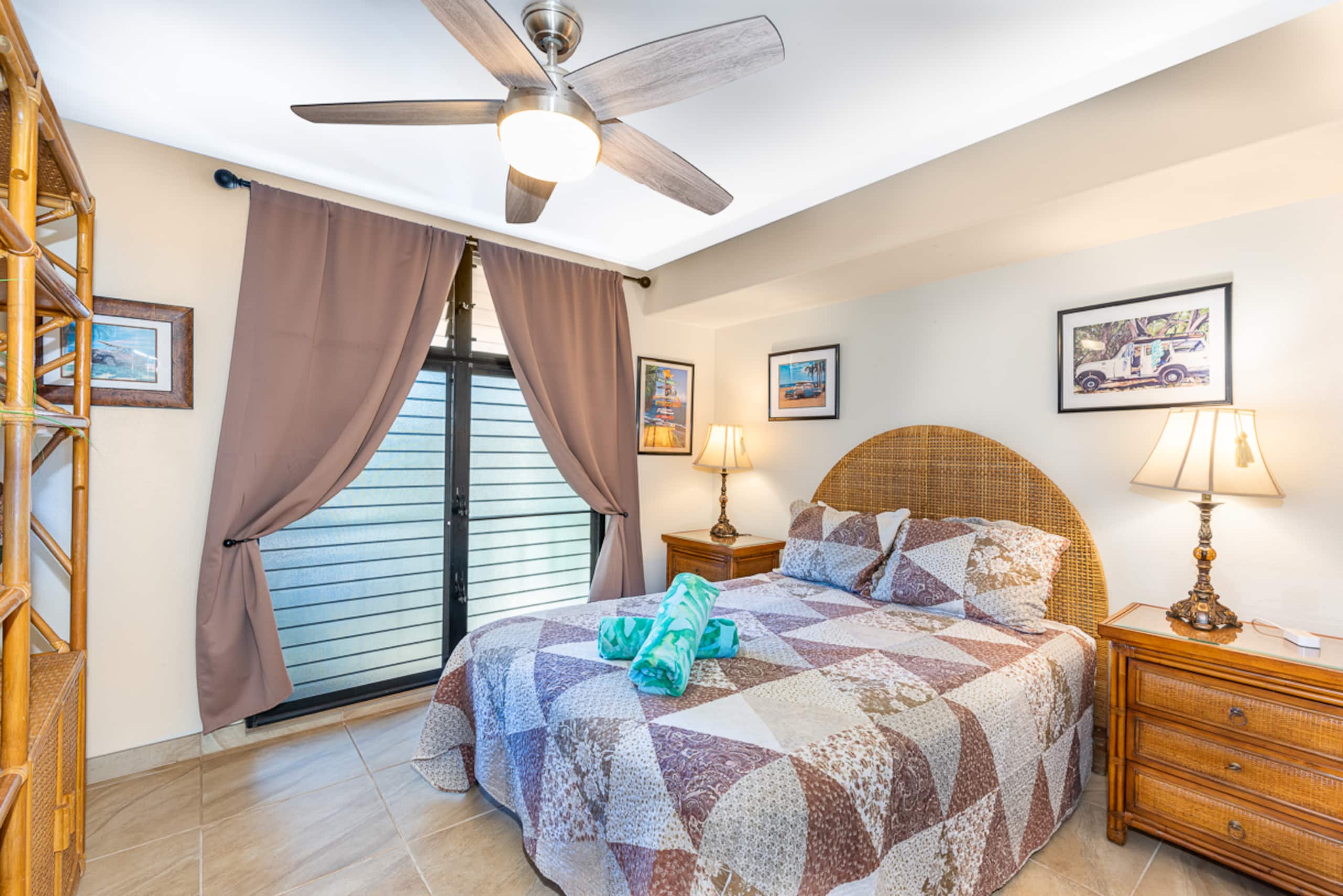 Condo in Lahaina · ★4.93 · 3 bedrooms · 4 beds · 2.5 baths - Image 13