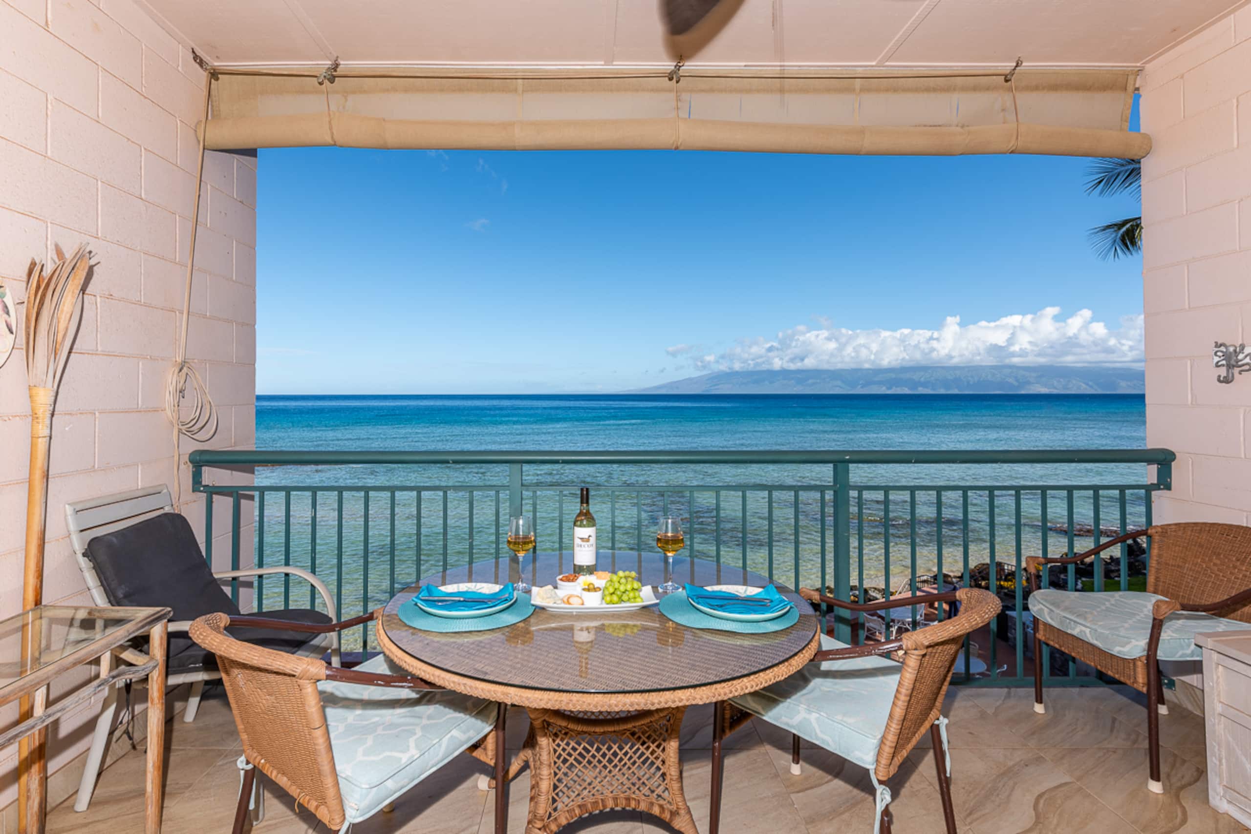 Condo in Lahaina · ★4.93 · 3 bedrooms · 4 beds · 2.5 baths - Image 2